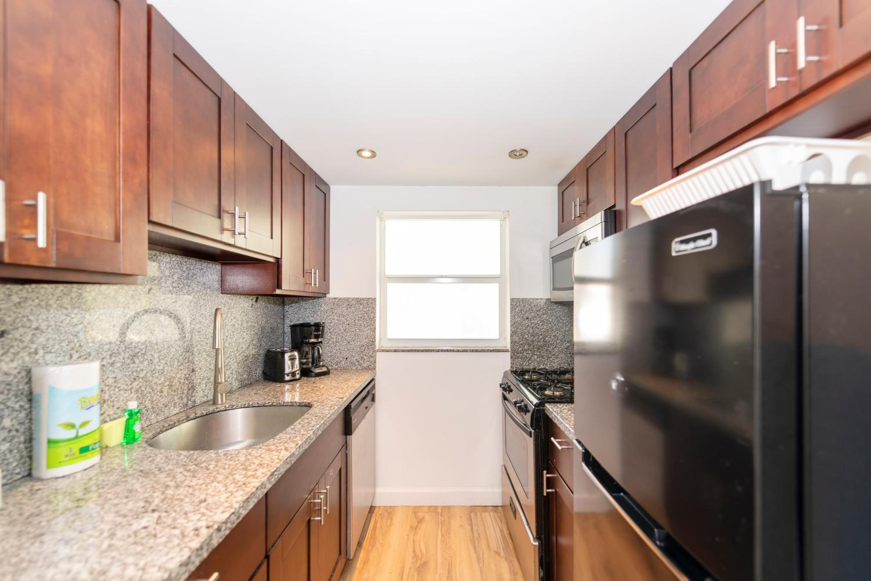 Sofi Beach Apartments