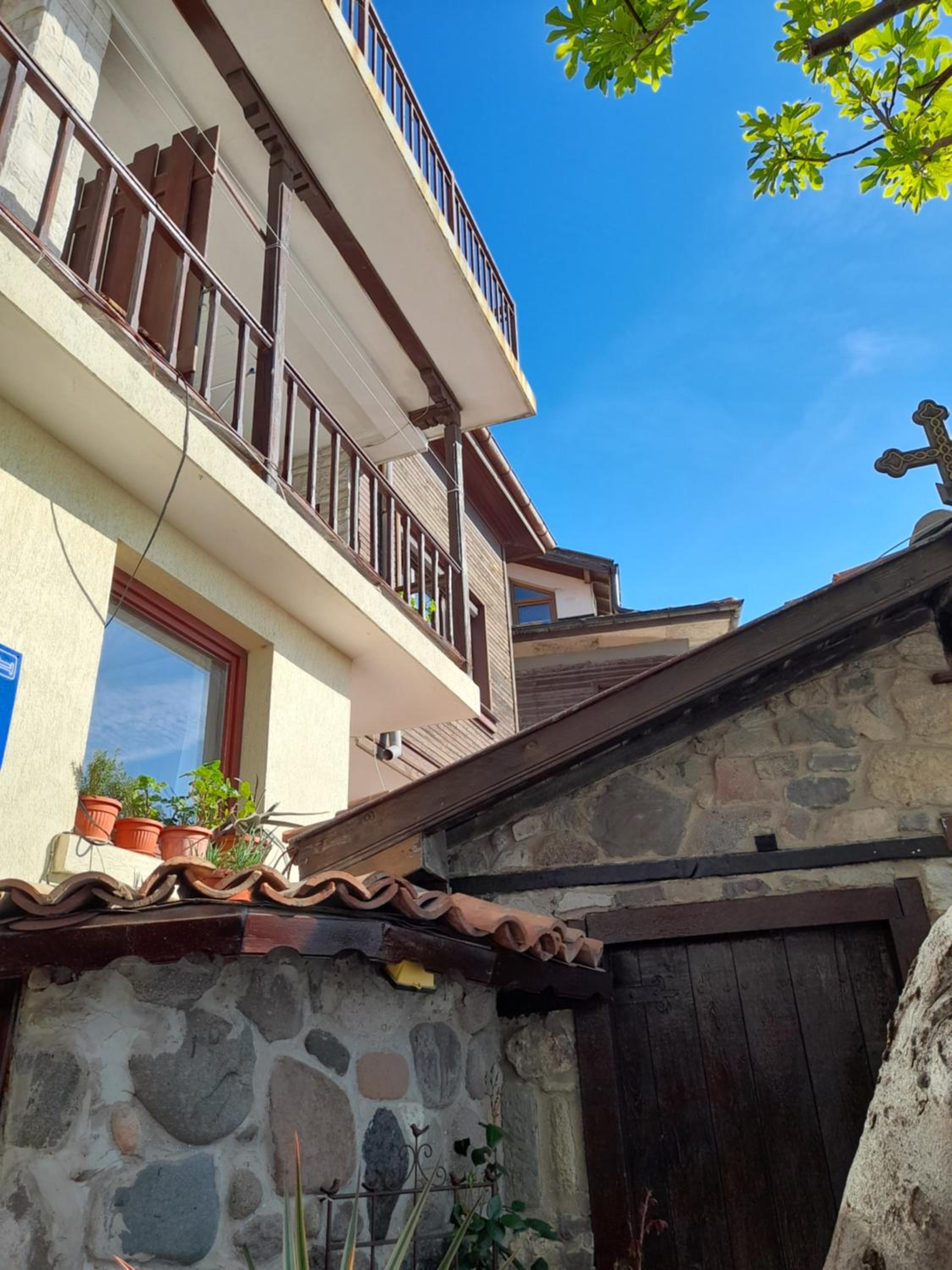 Kaya Guest House