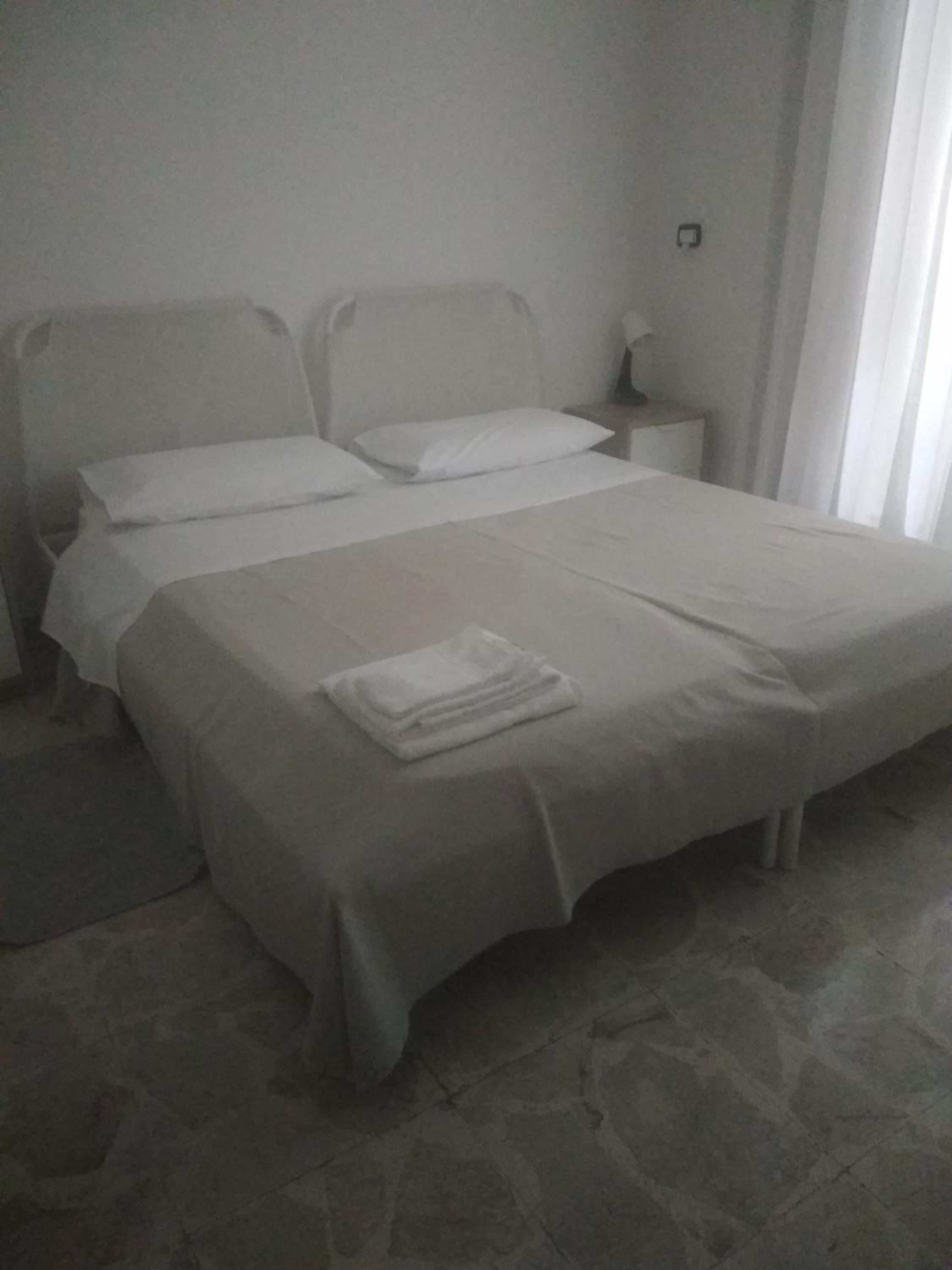 Home di F