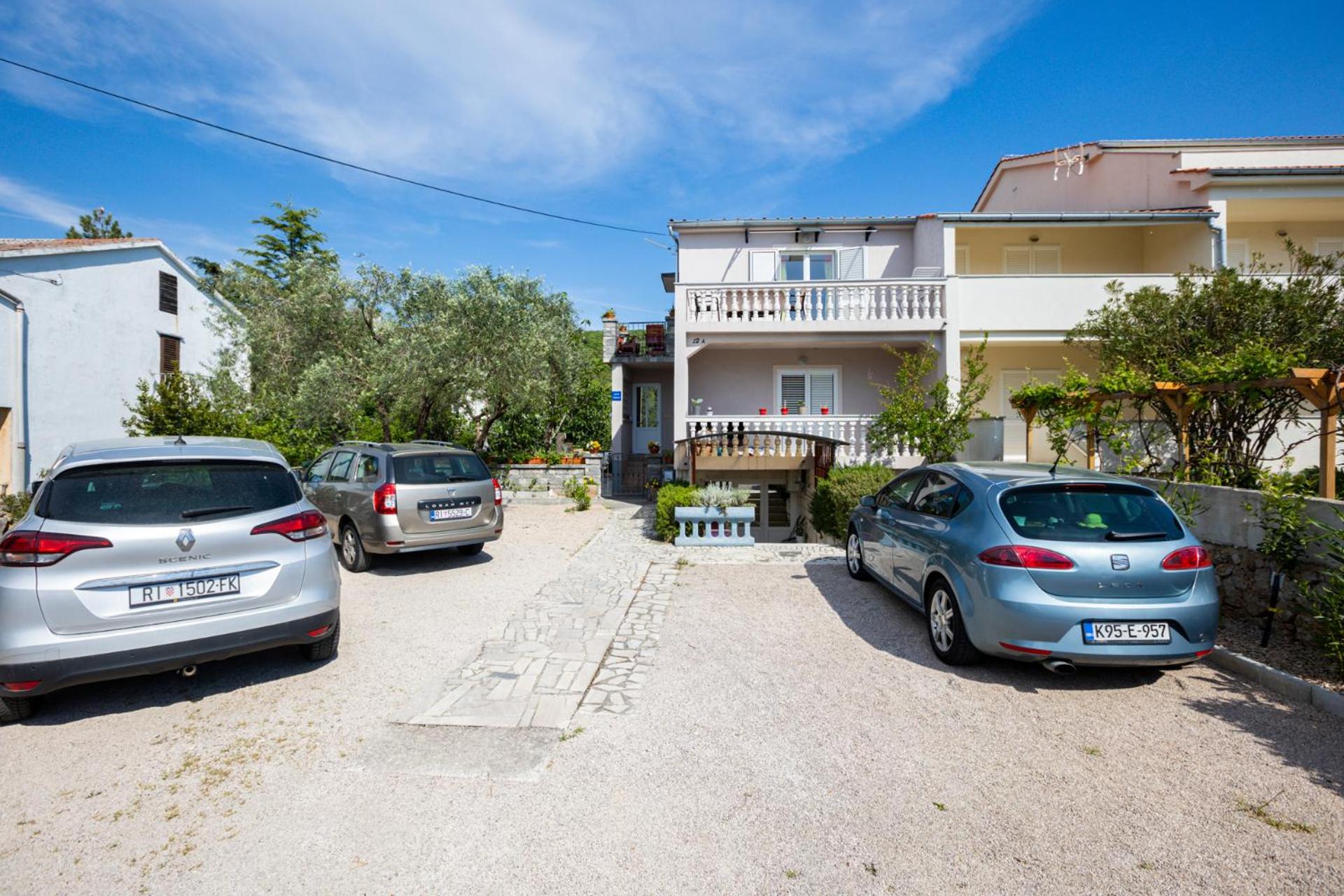 Apartment Ivica view 3