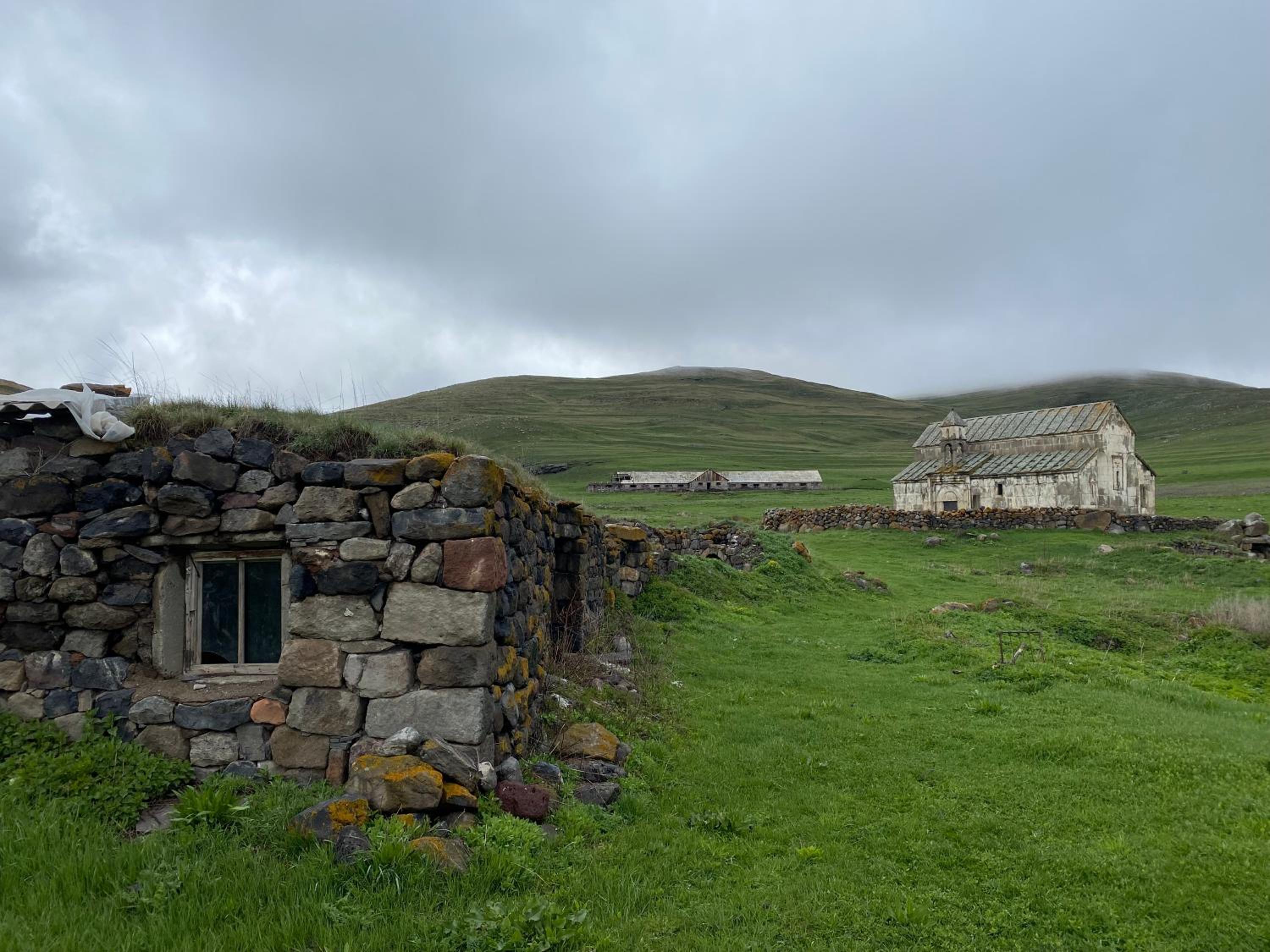 Tirebi Farmhouse