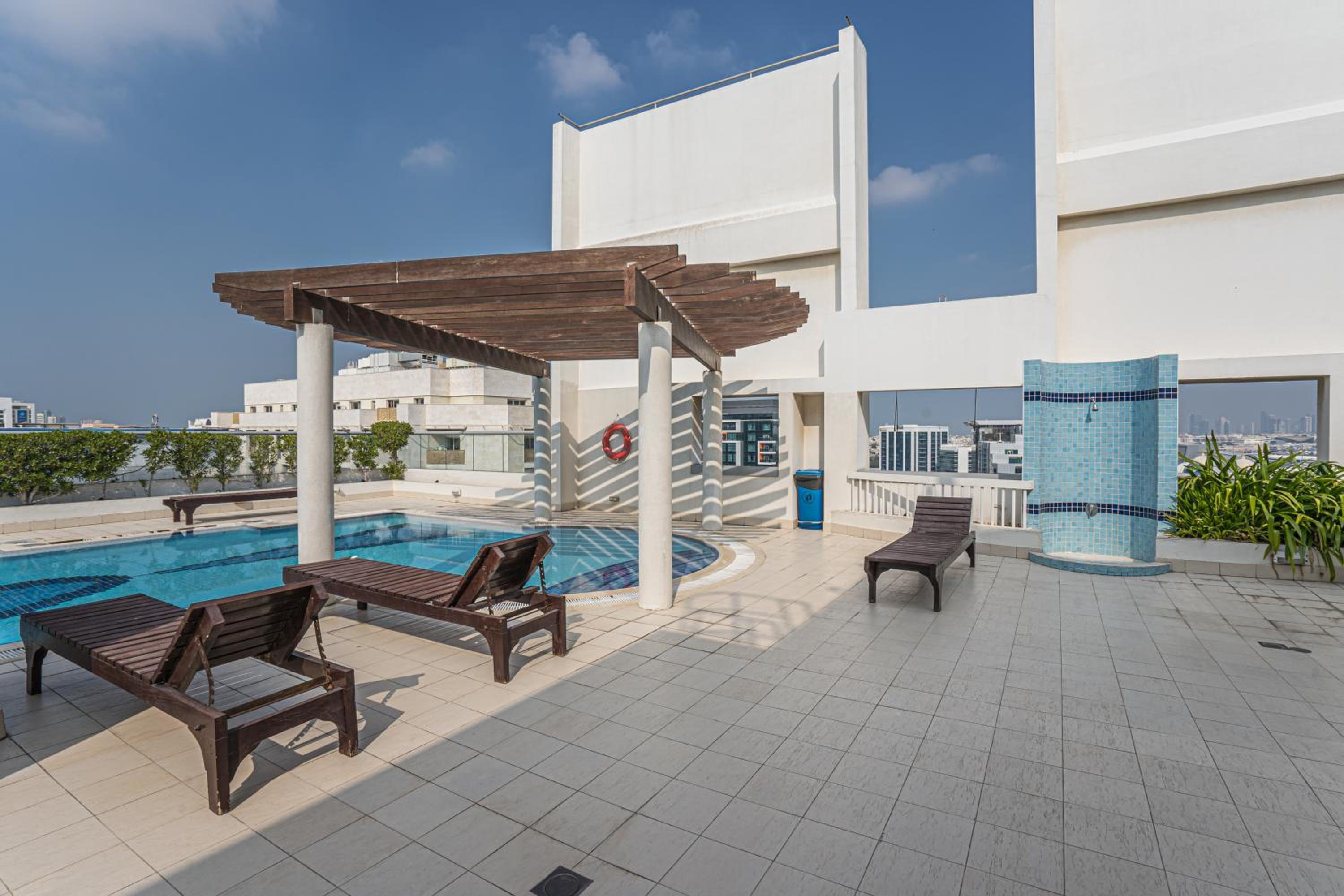 HiGuests - Large Apt in the Heart of Deira Near Clocktower