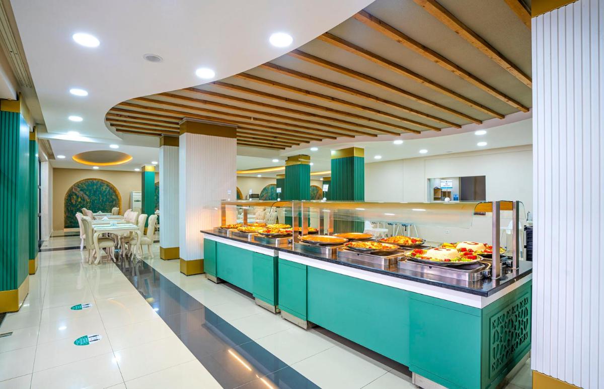 Blue Star Hotel - Image 38