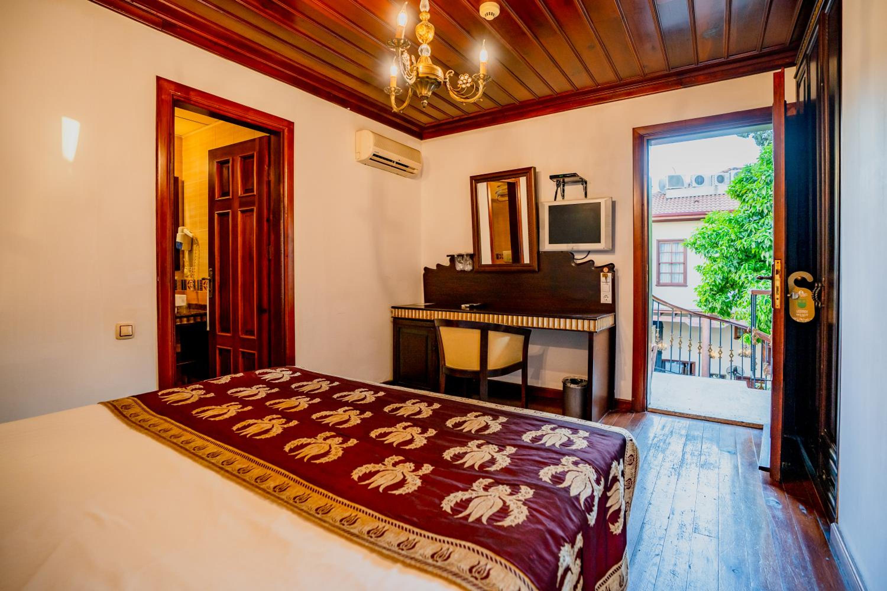 Mediterra Art Otel Antalya - Image 45