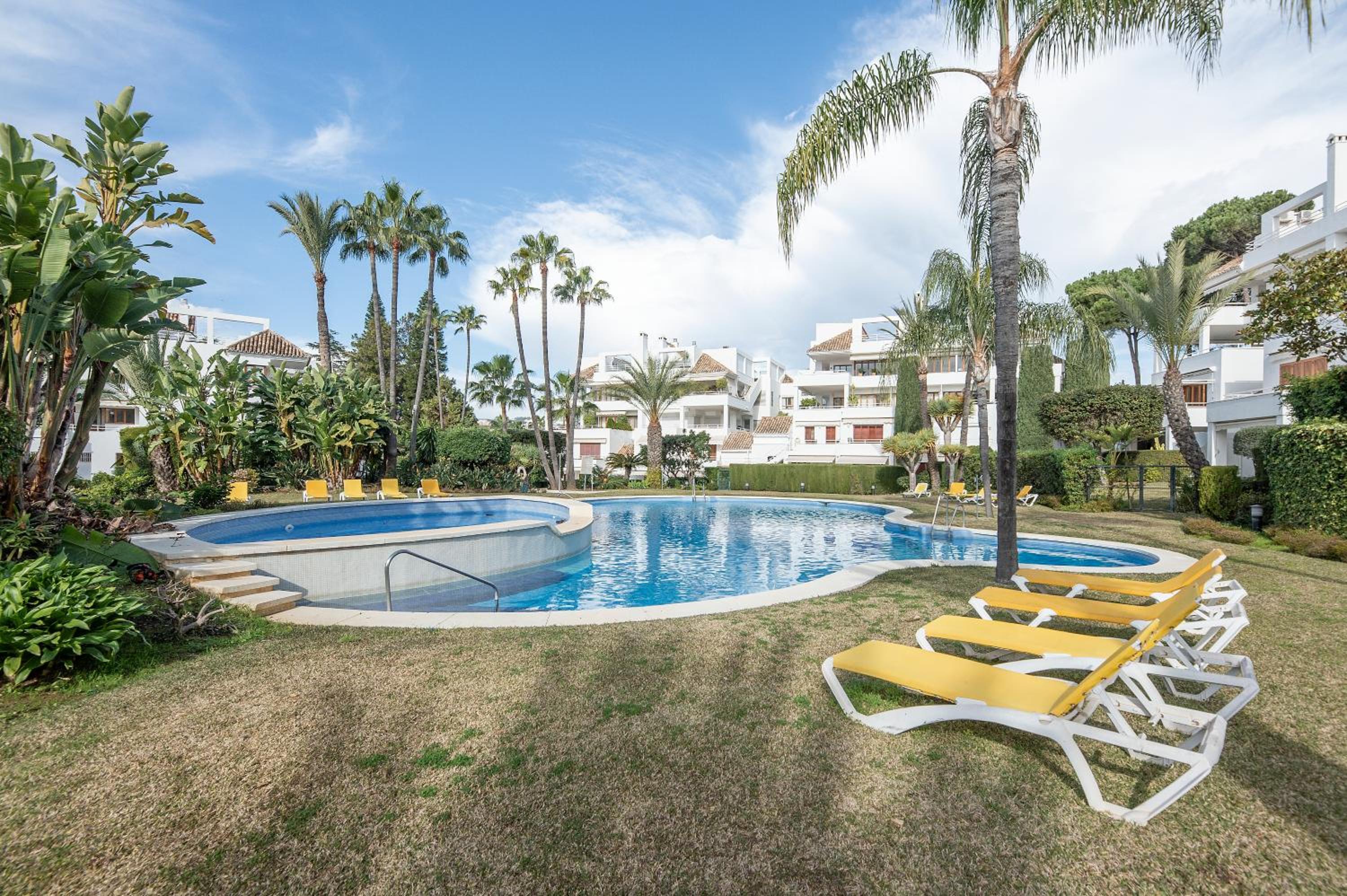 Alcores del Golf, Oustanding luxury penthouse