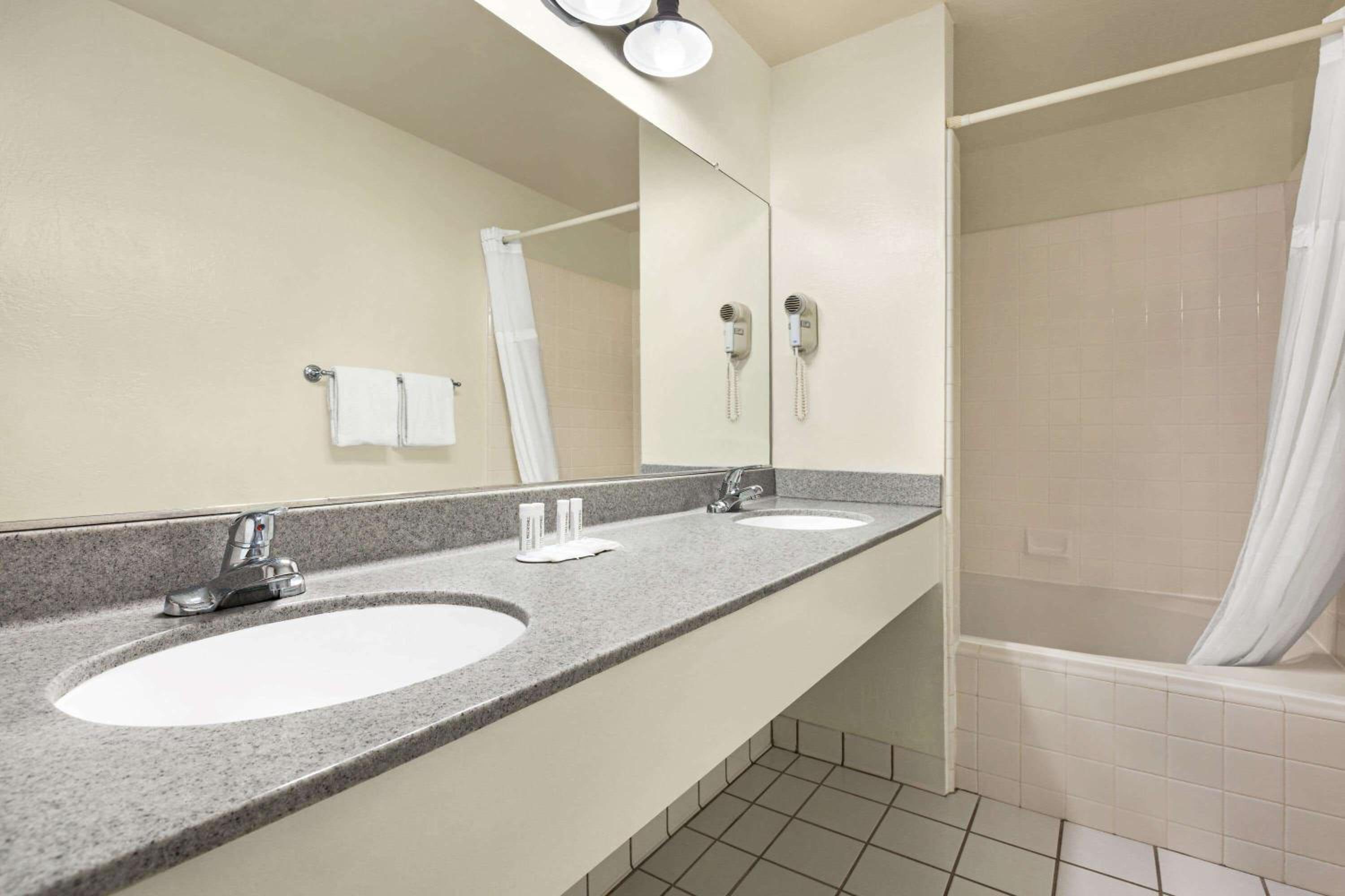 Baymont by Wyndham Fort Bragg