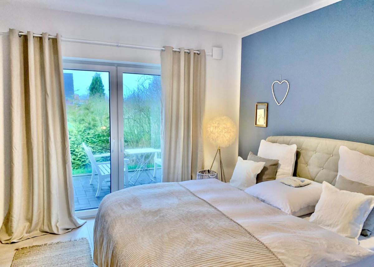 Freya Blue Ferienhaus view 3