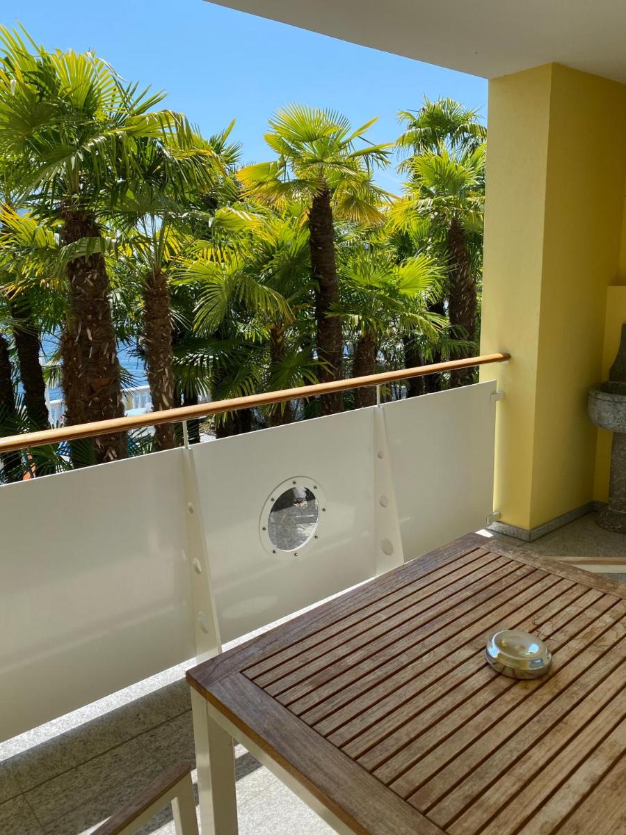 outdoor BBQ area