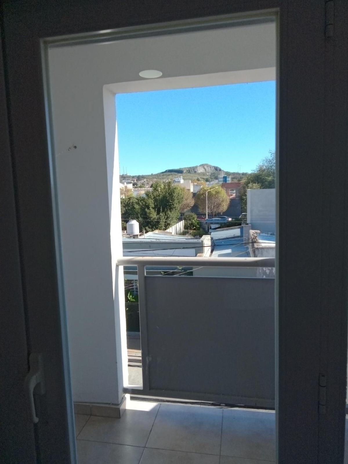 departamento con vista a la sierra