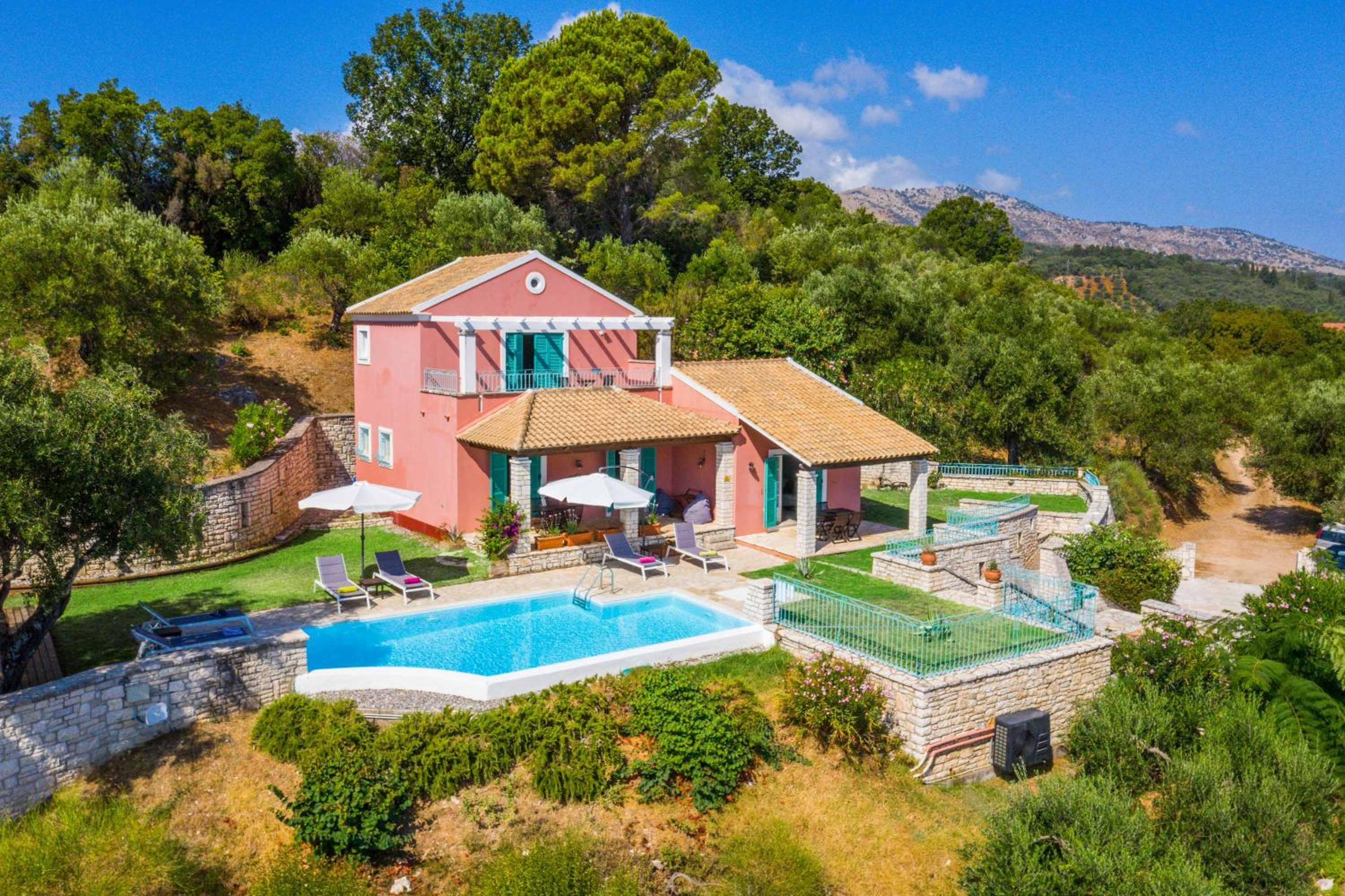 Villa Aloni Sinies photo 1