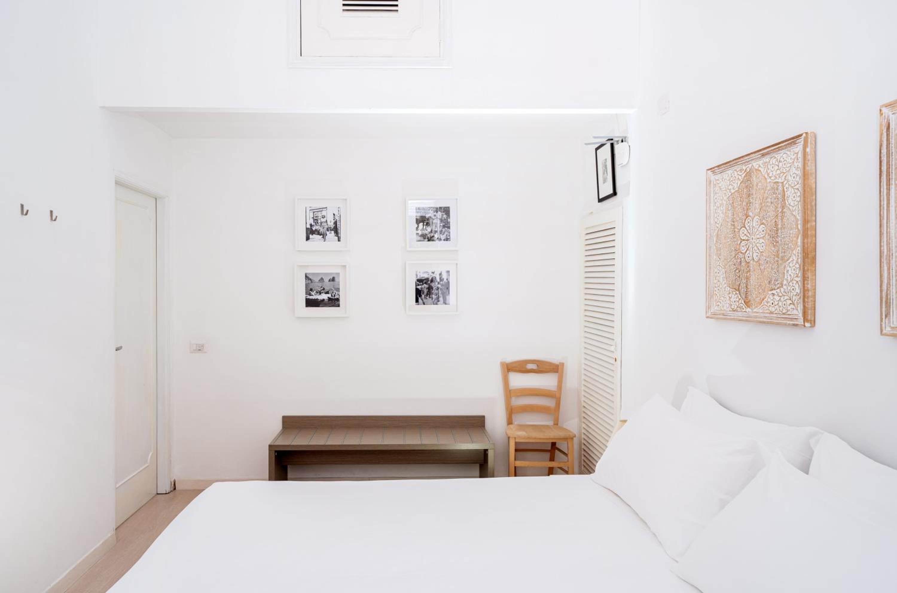 Capri Town Apartments