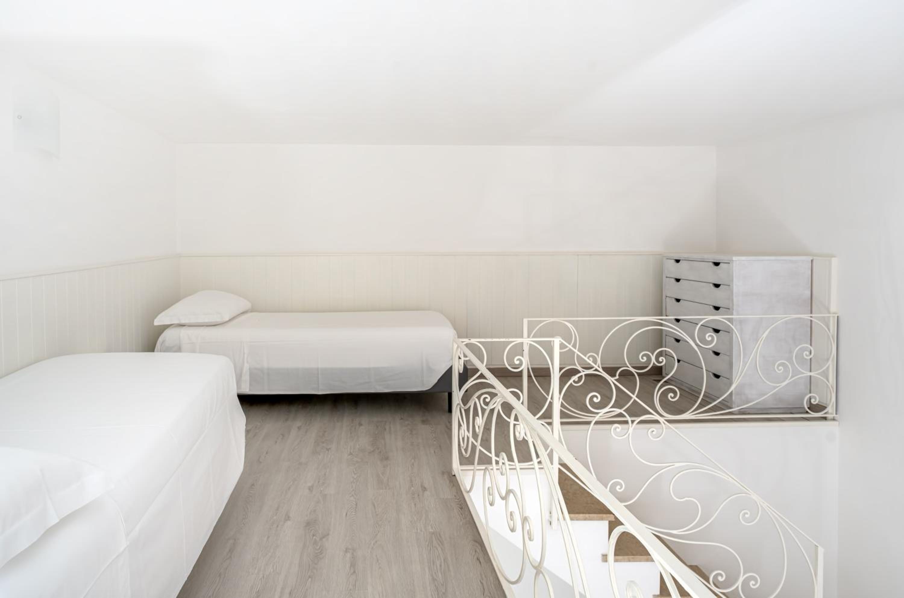 Capri Town Apartments