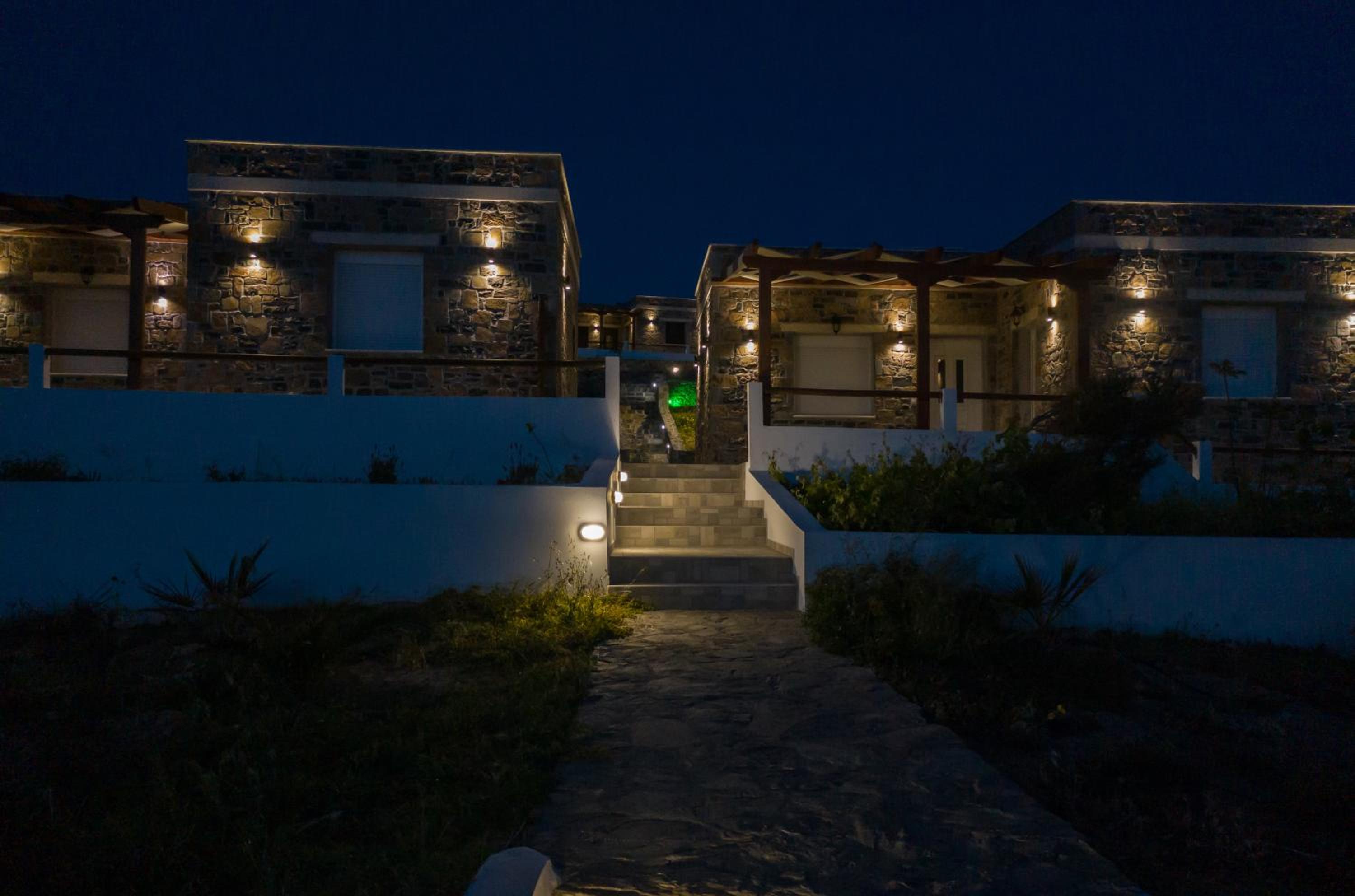 Apartments Kalaitzakis with private pool