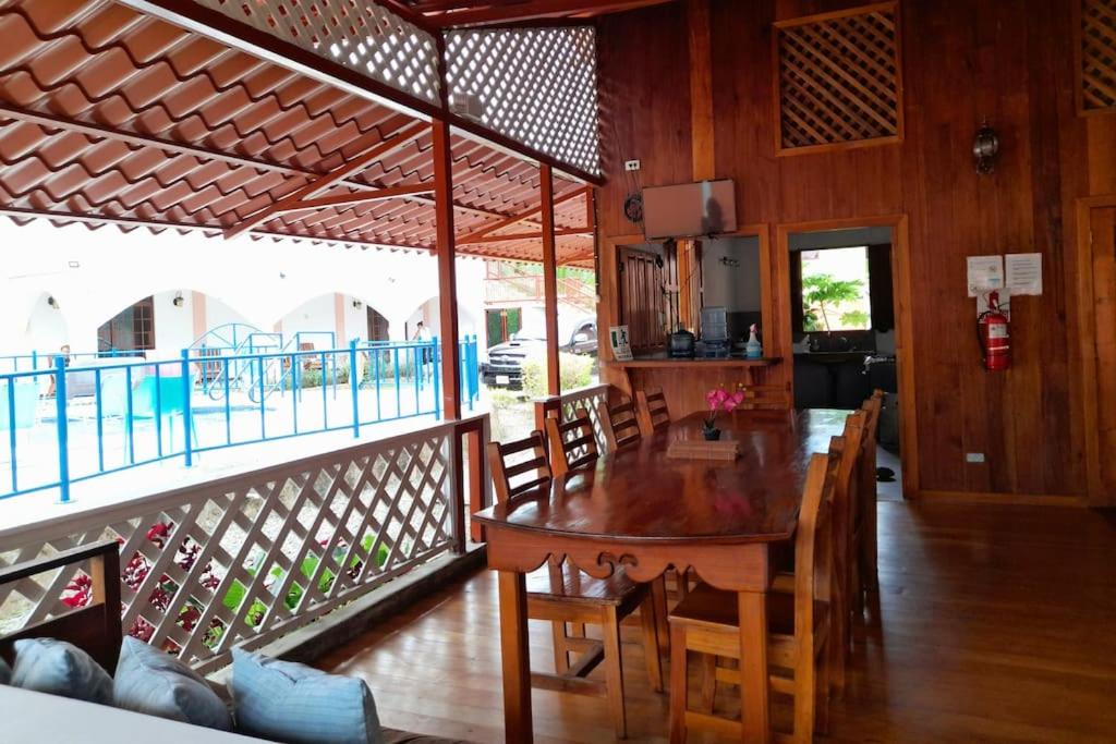 Poolside Beach House At Pangea Lodge