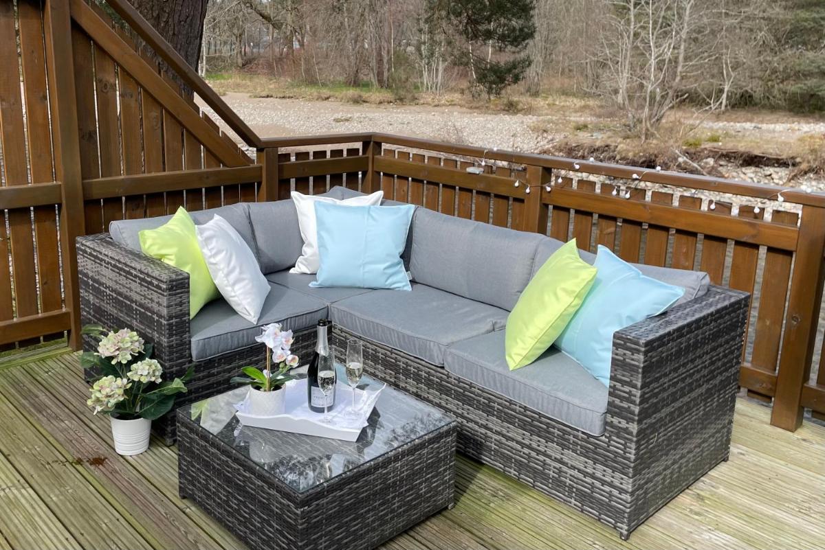 Luxury Riverside Lodge, Blair Atholl view 4