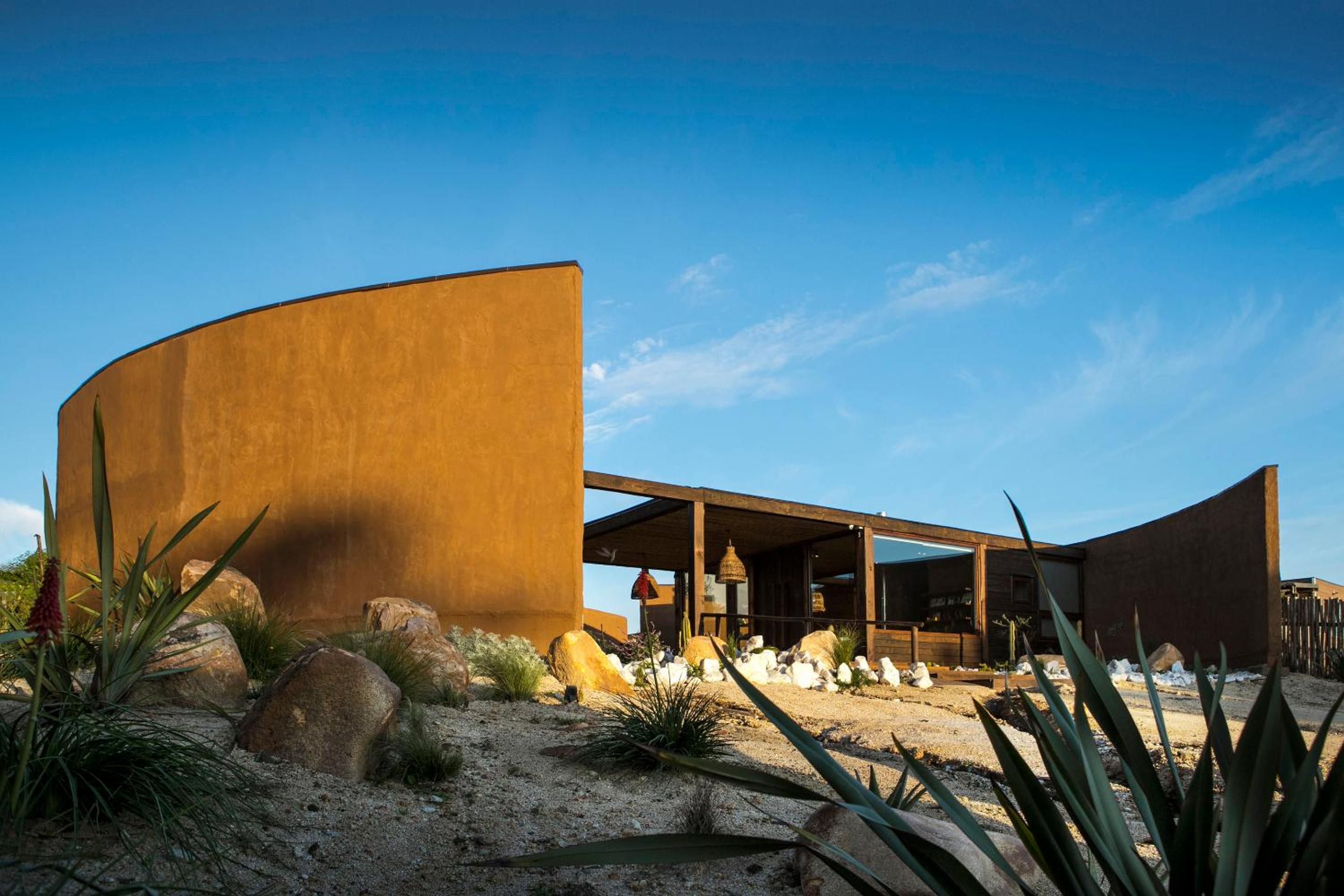 Cuarzo Lodge