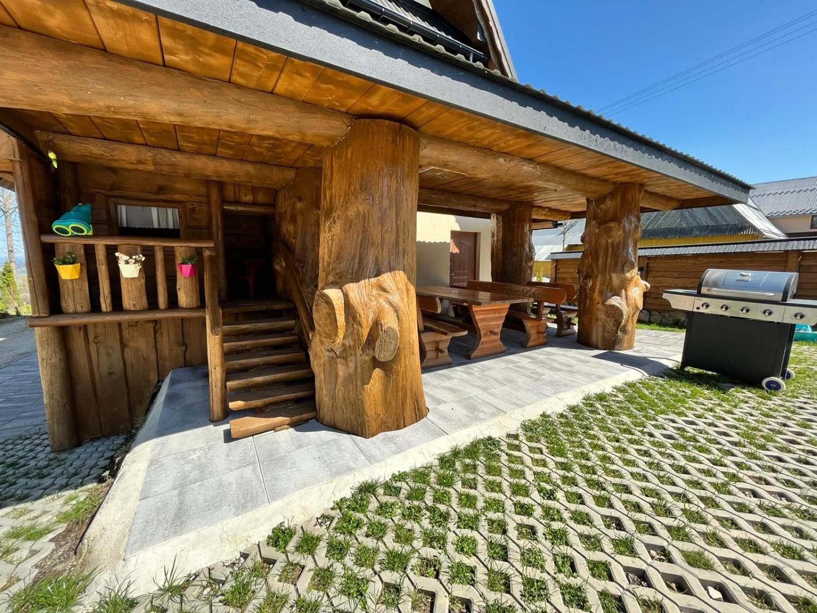 outdoor BBQ area