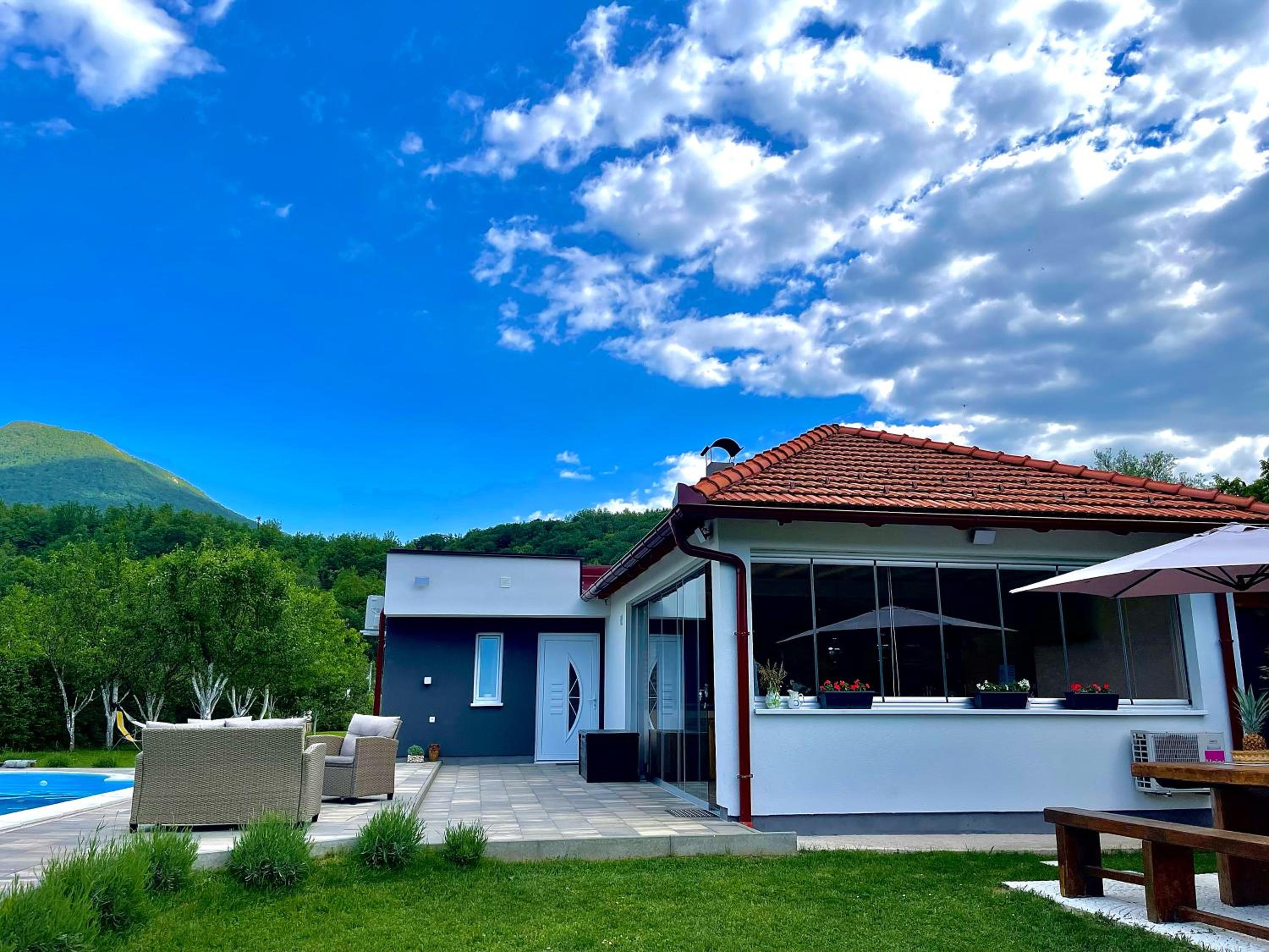 Crystal Račić