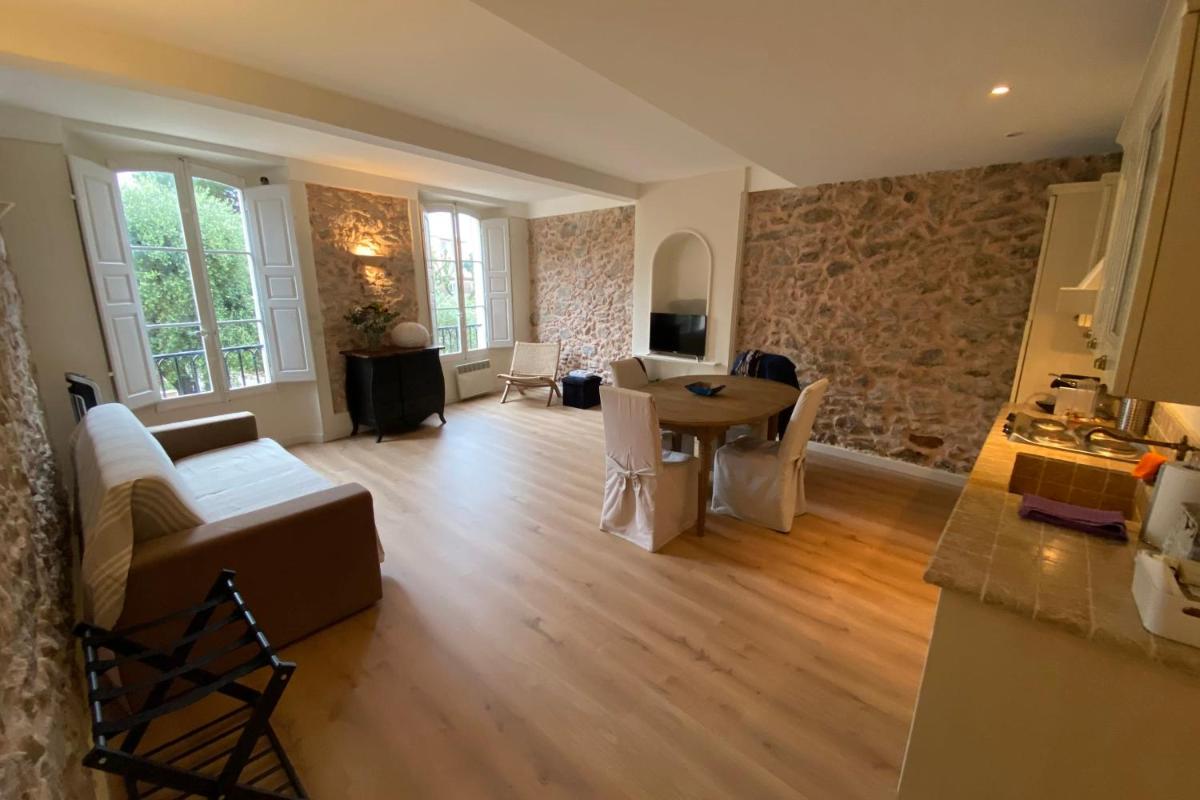 Bel Appartement Lumineux au Coeur du Suquet photo 4