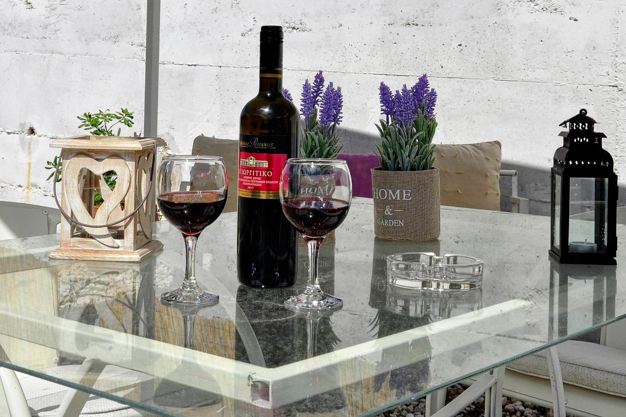 Hotel Sia's Holiday Home - Image 1