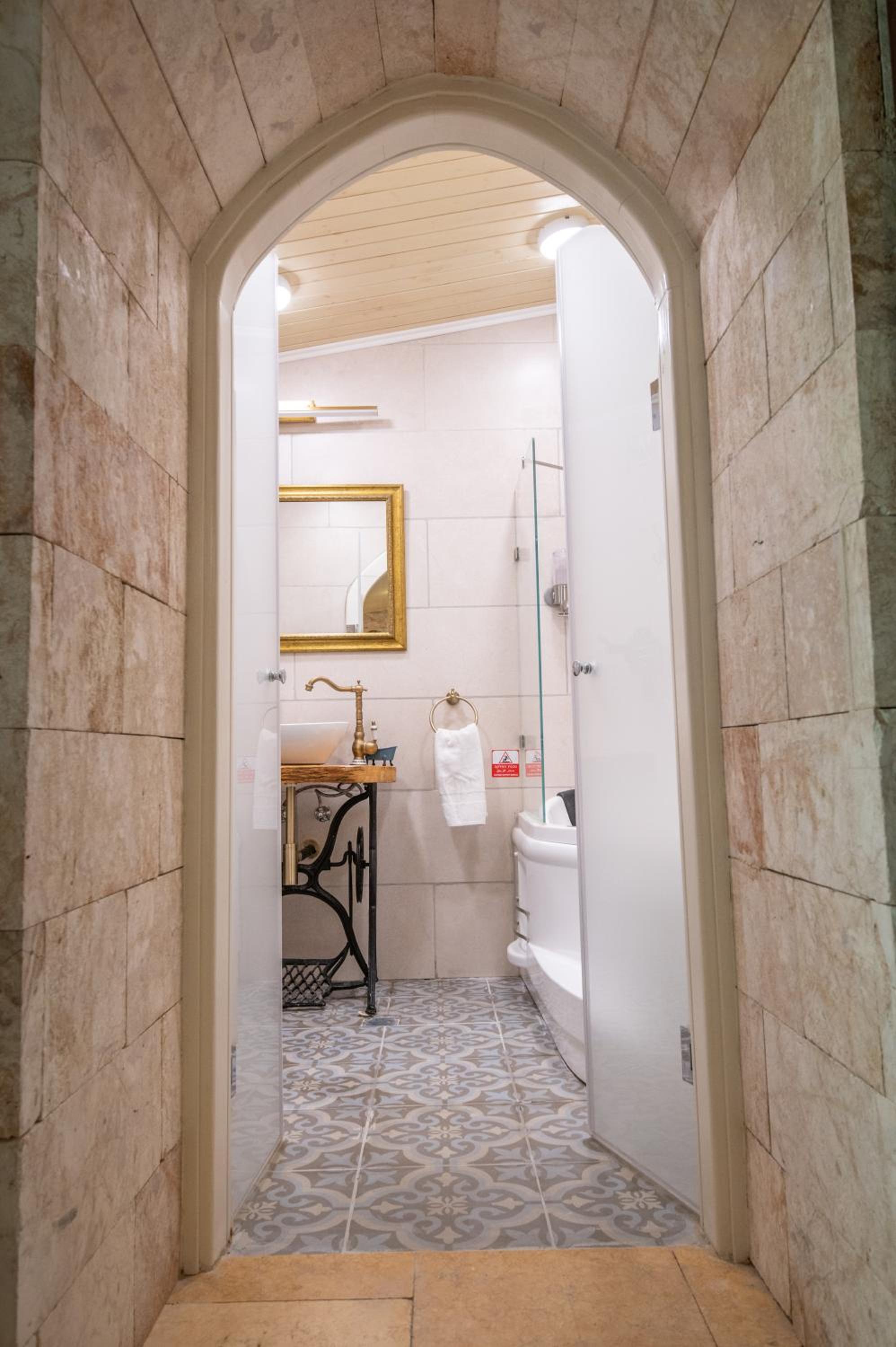 Svarzman suite