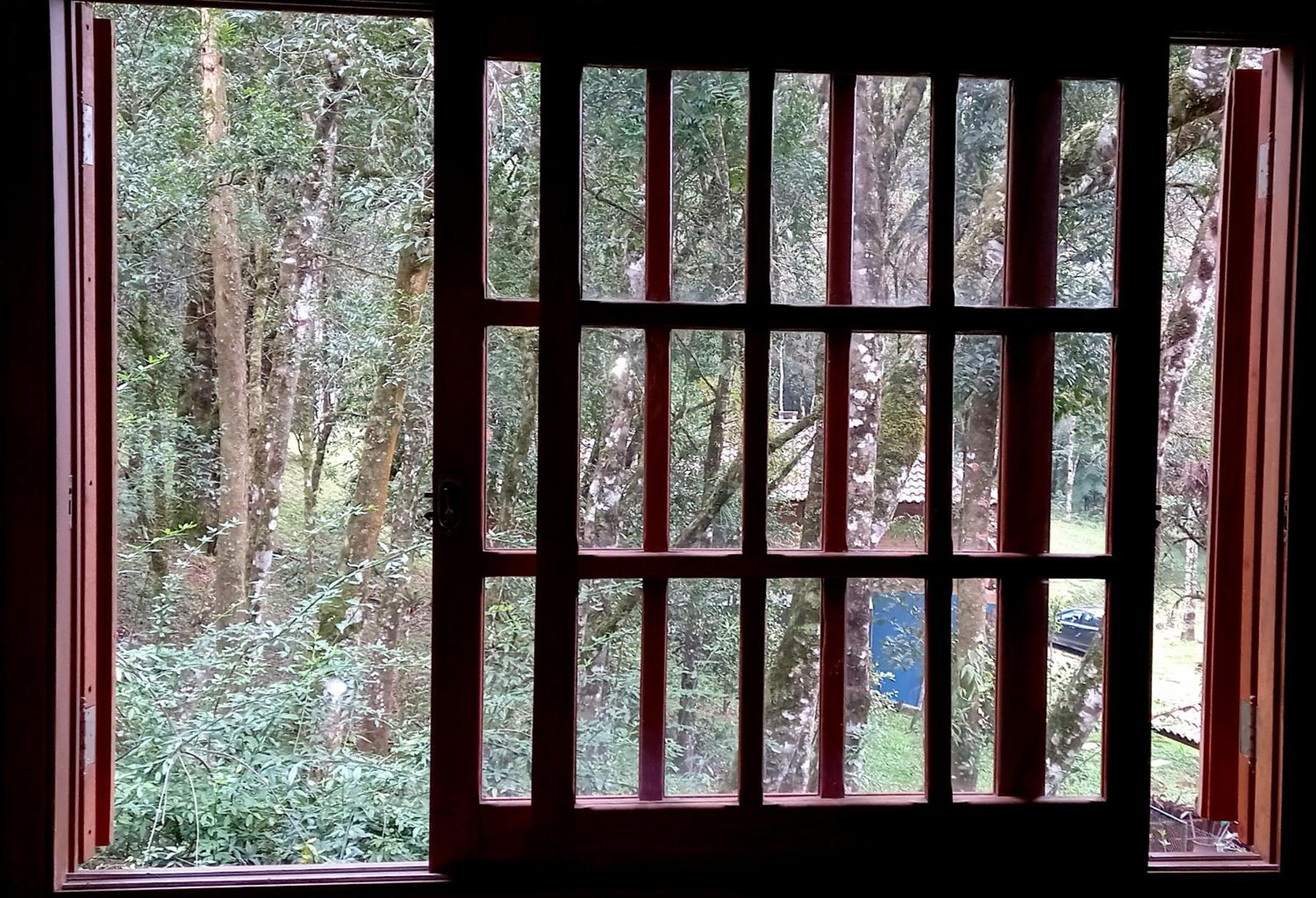 CASA EM MONTE VERDE CHARME E CONFORTO