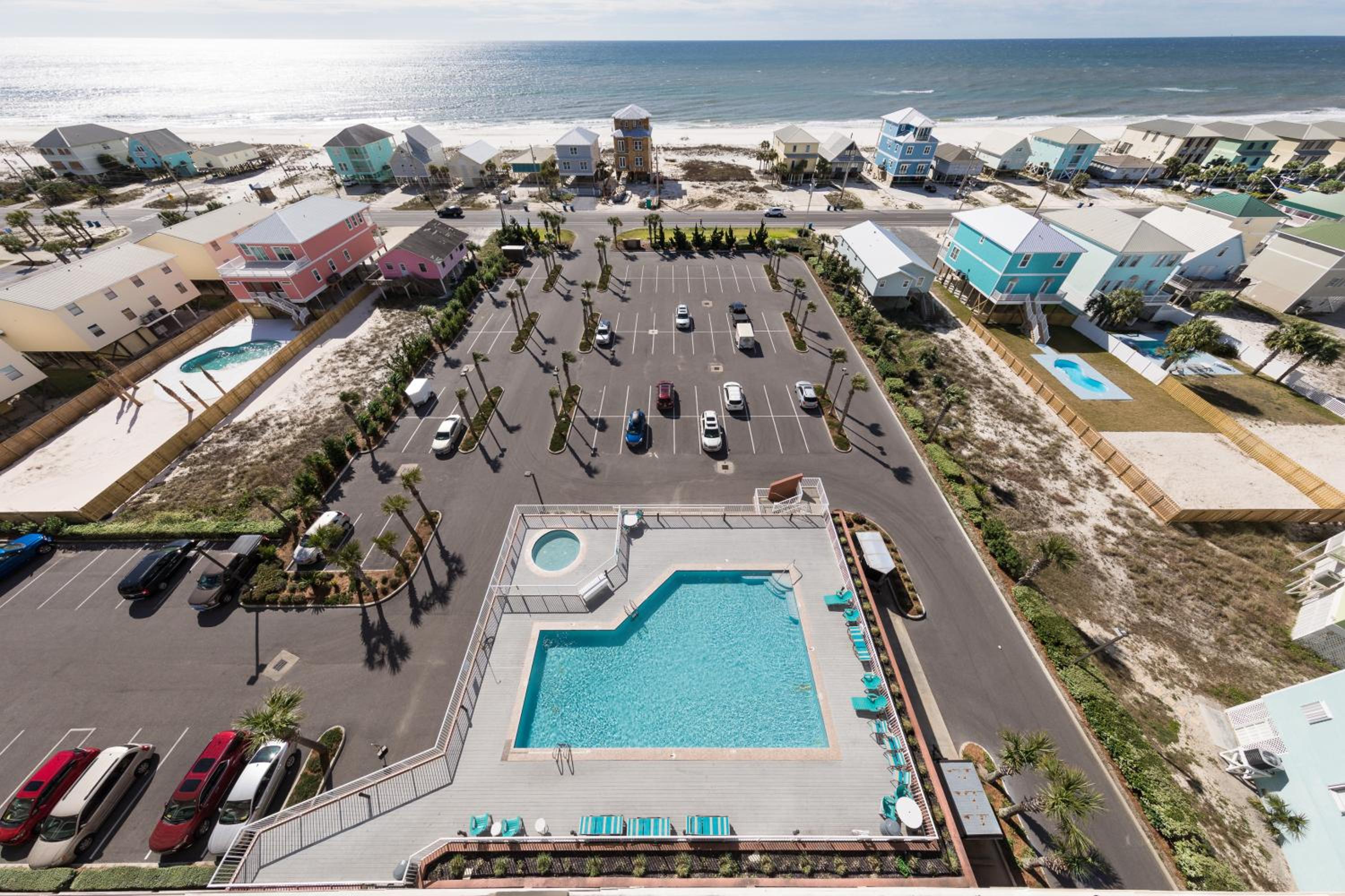 Spacious 3BR 3Bath 12th Floor, Million-Dollar Gulf Views view 4