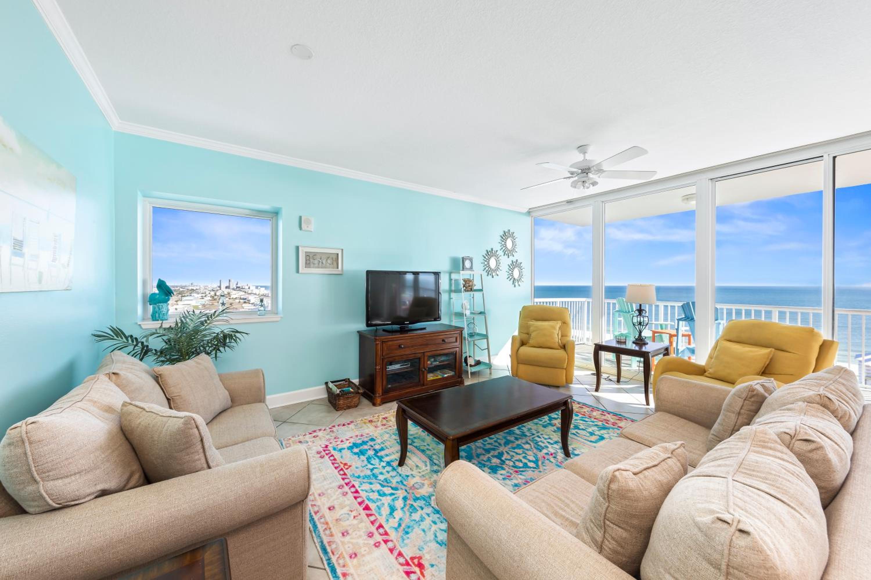Spacious 3BR 3Bath 12th Floor, Million-Dollar Gulf Views view 5