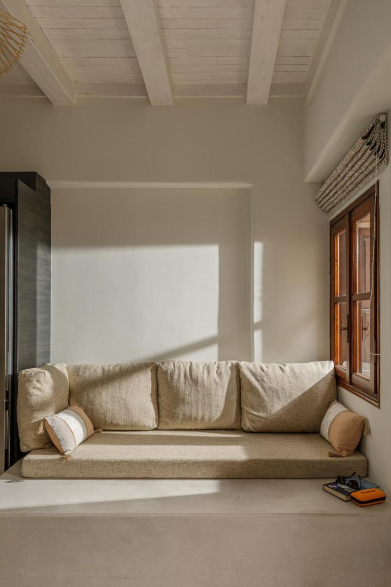 Kamares Boutique Residence view 4