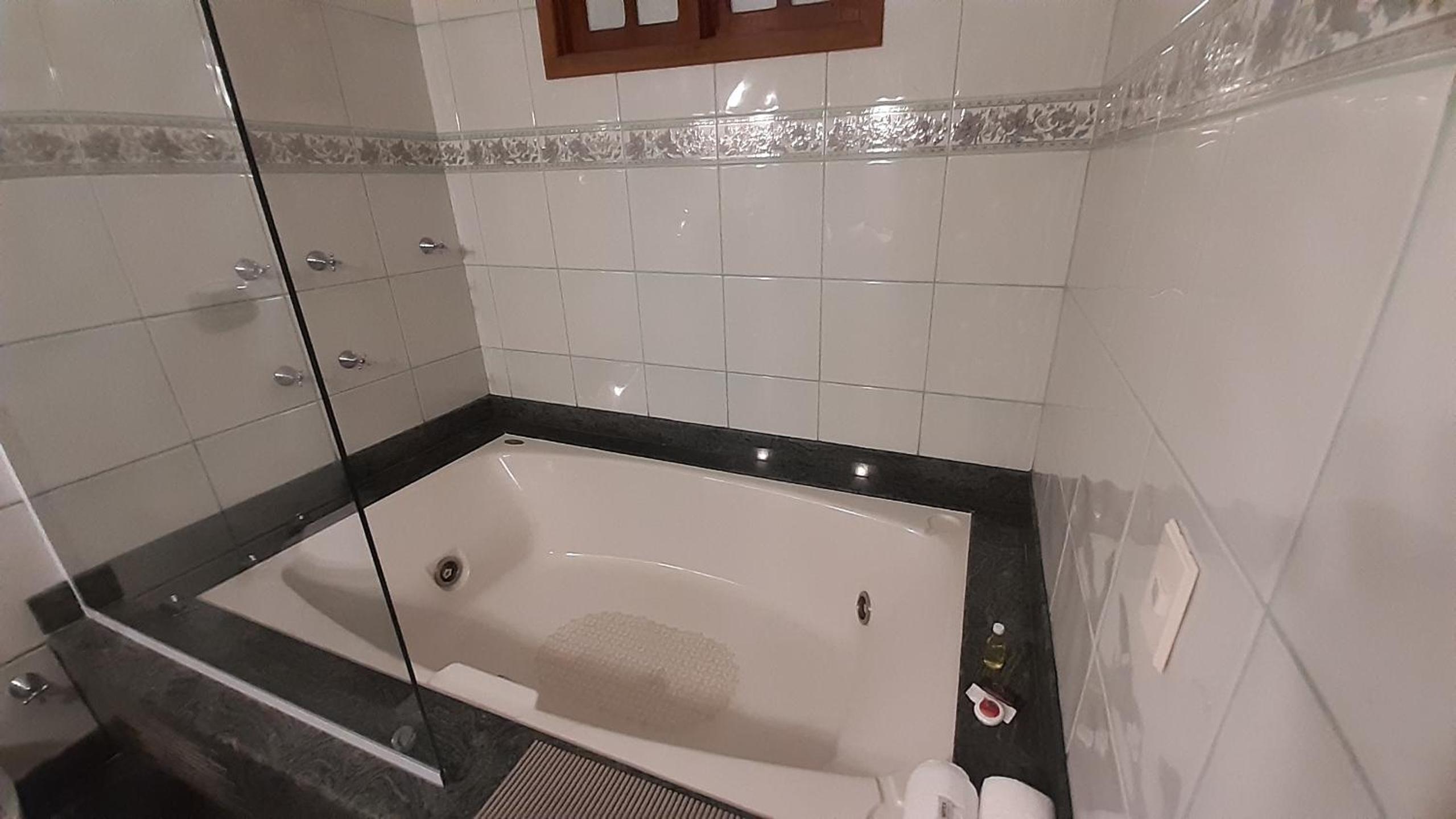 Jacuzzi Relax/Suíte climatizada/centro