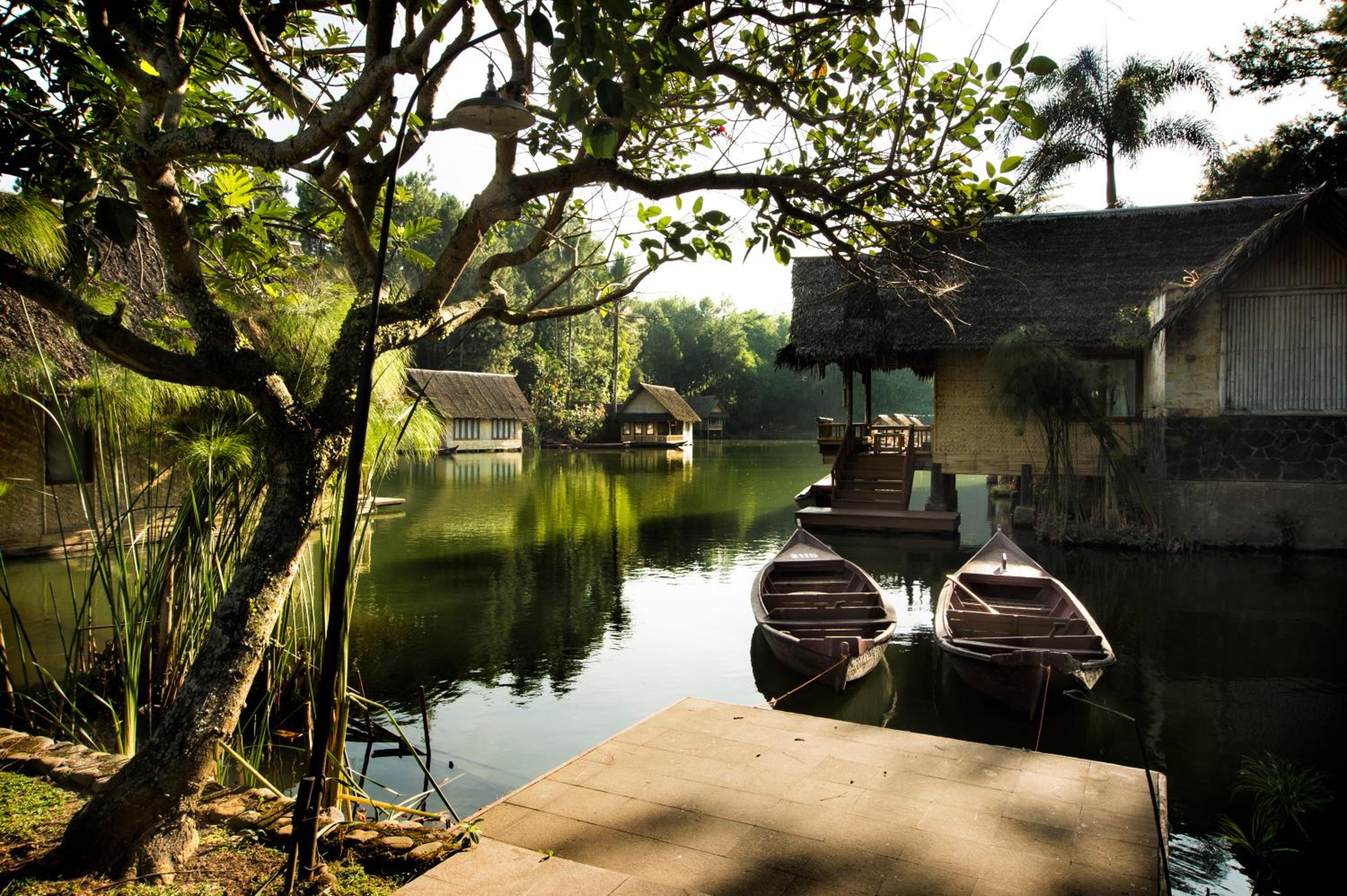 Kampung Sampireun Resort & Spa
