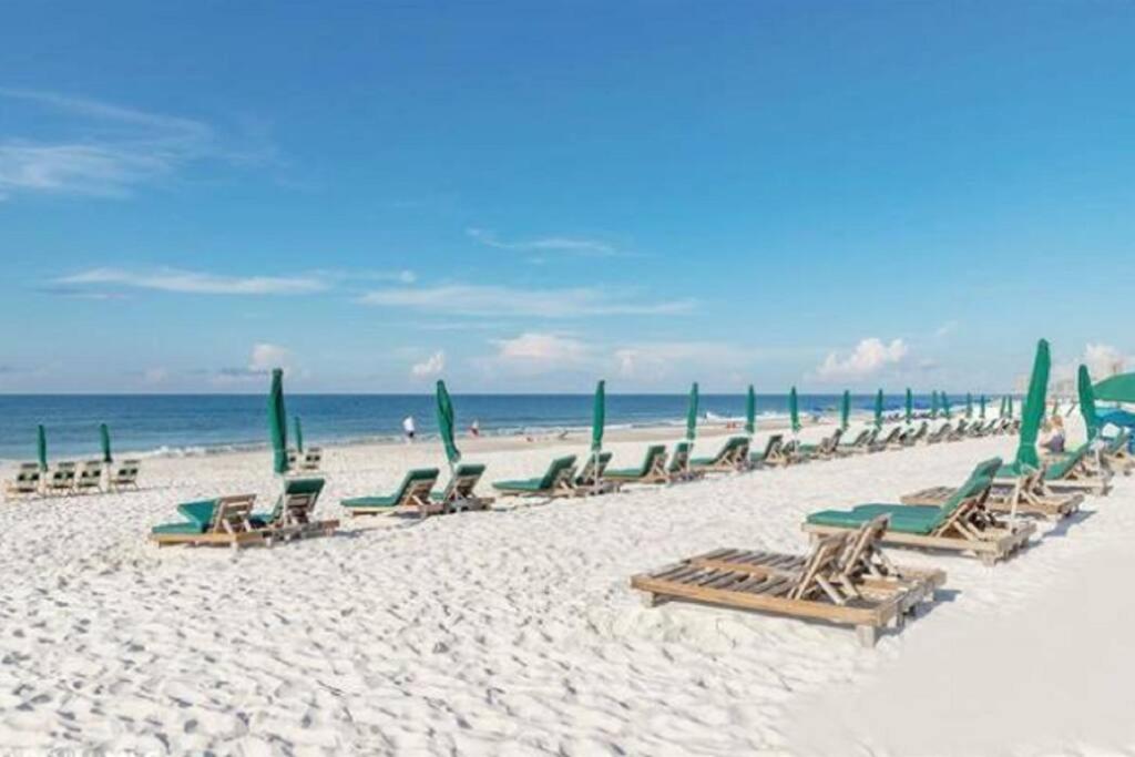 Phoenix VI 6511- Beachfront Amenities Sleeps 10 Gorgeous Views BeachLife view 4