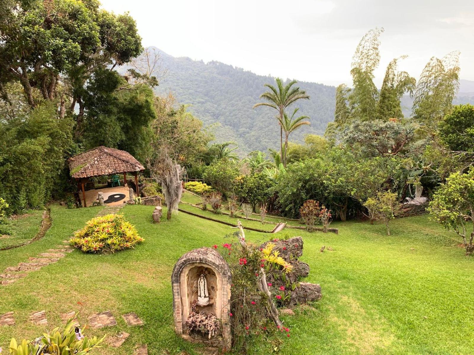 Increíble finca en felidia