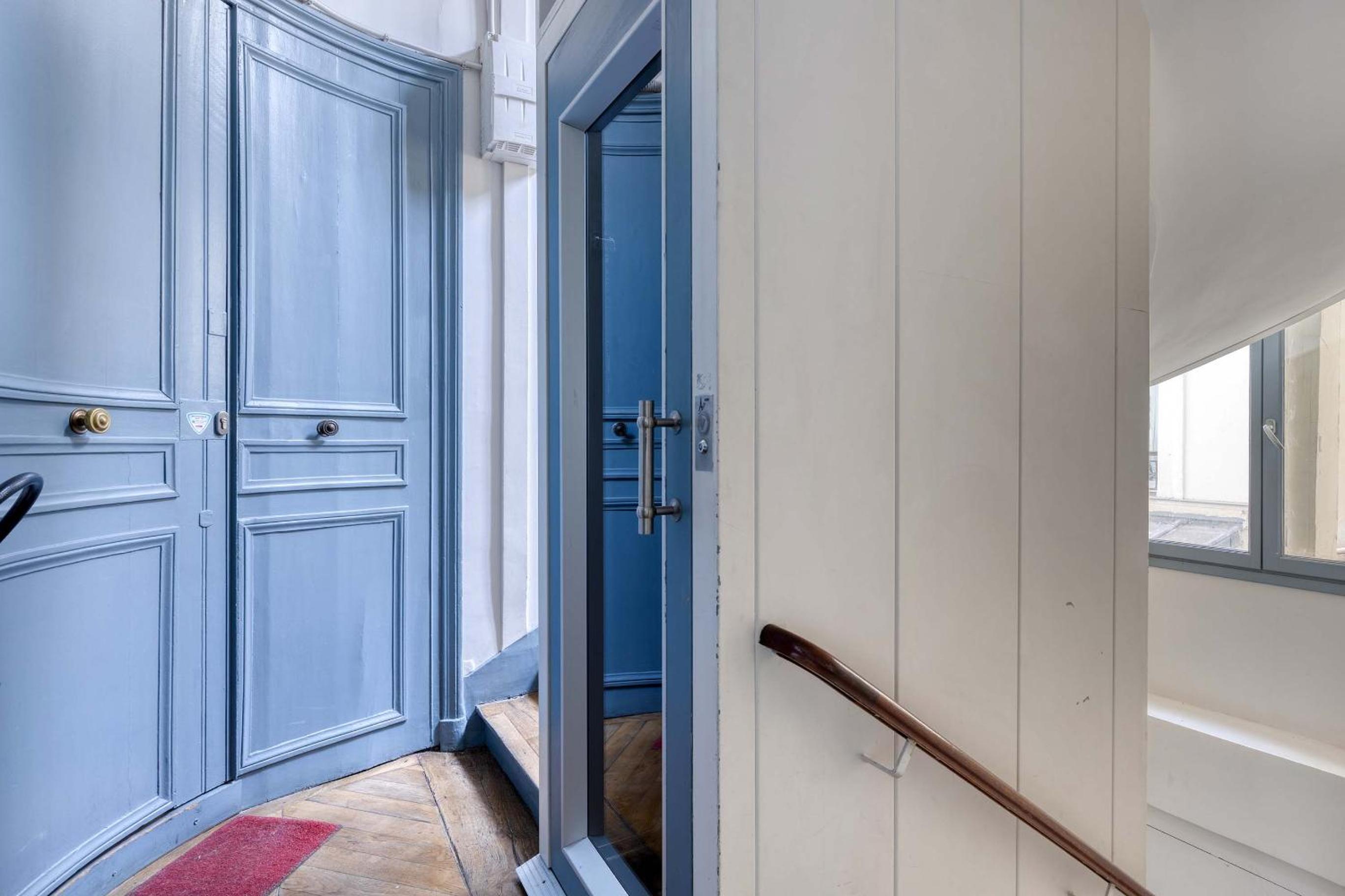 New & Design 1bd Flat in the Heart of le Marais