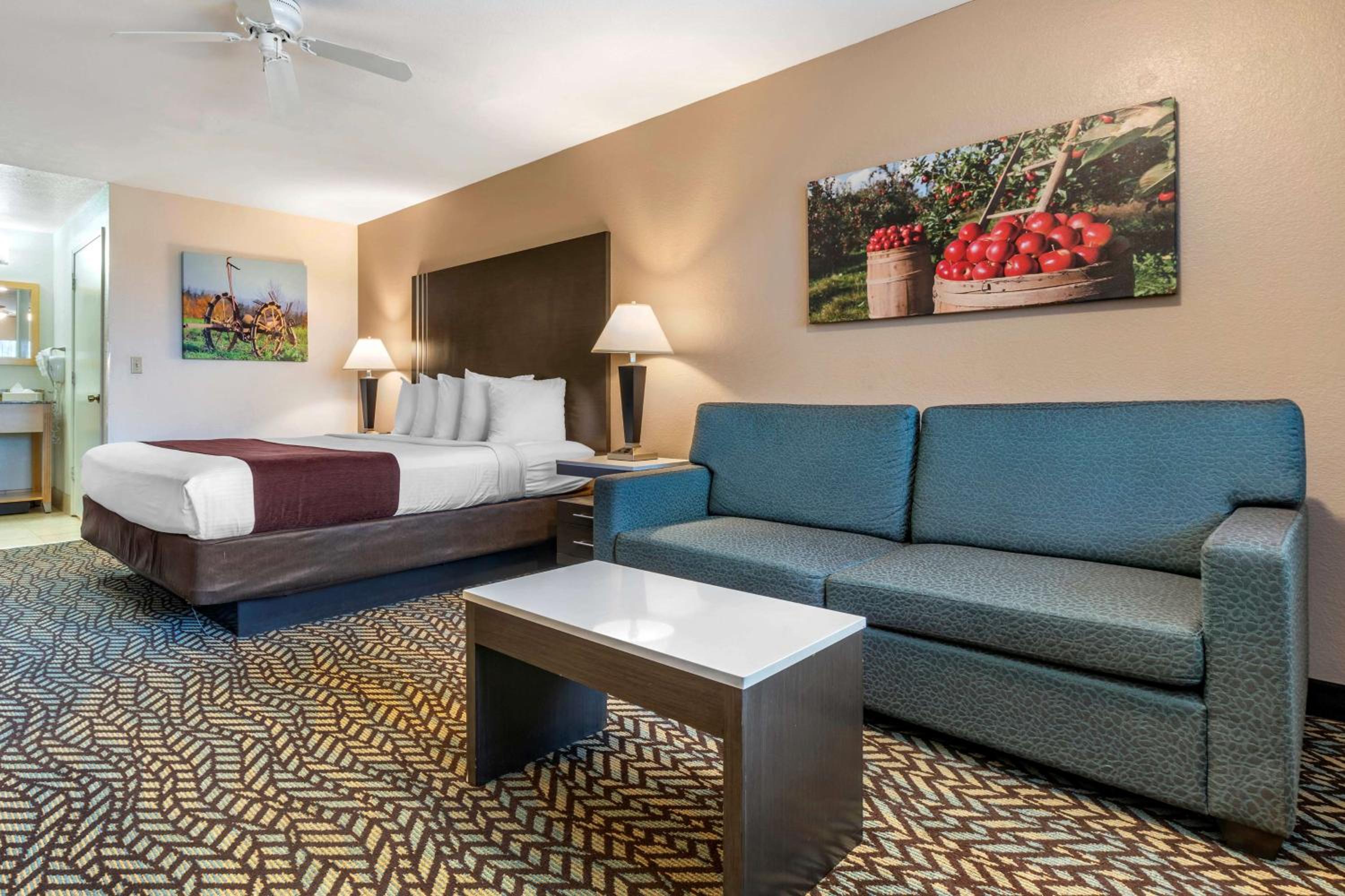 Turlock Vacations - Best Western Orchard Inn - Property Image 15