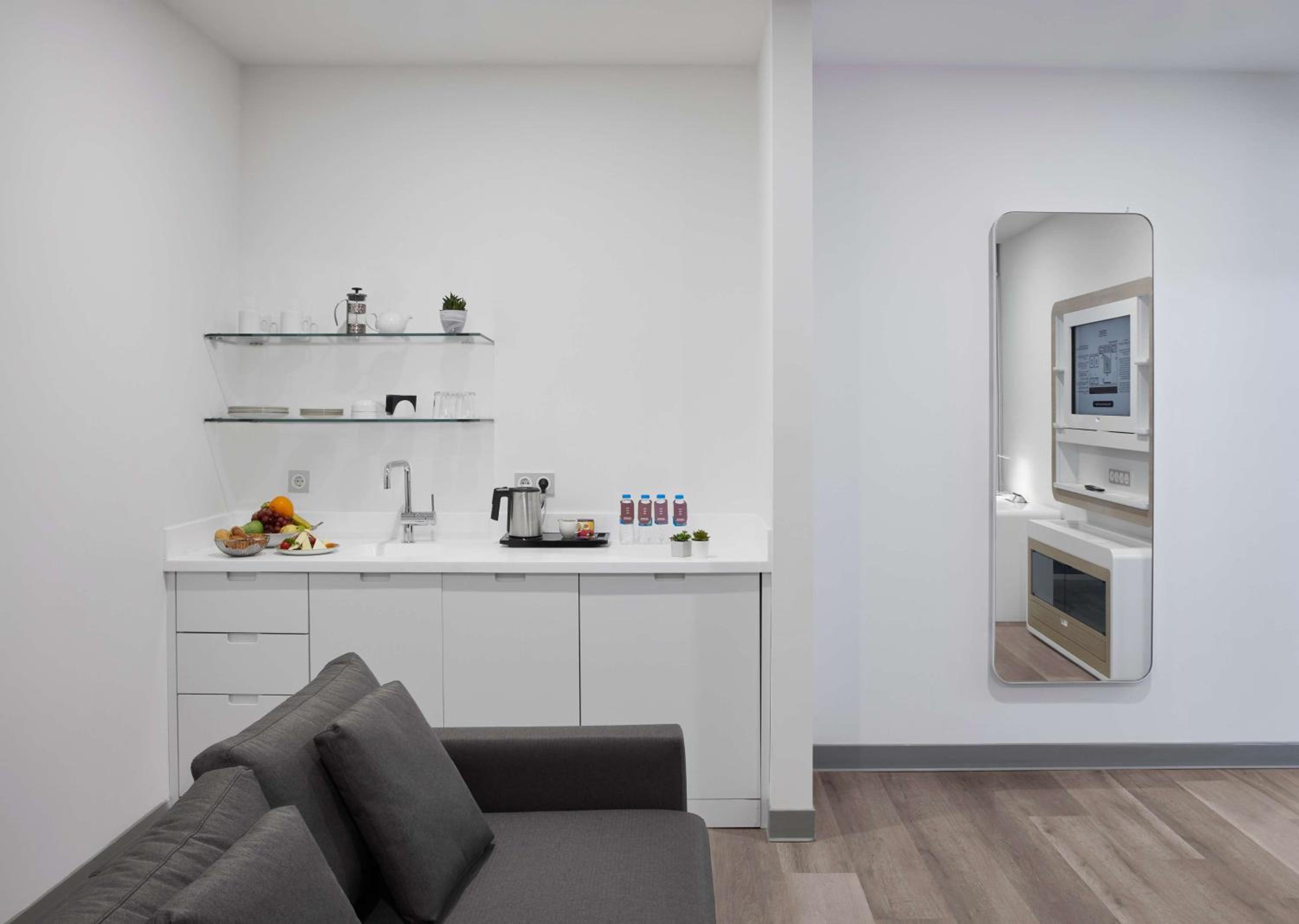 YOTEL İstanbul Havalimanı, Şehir Girişi - Image 8