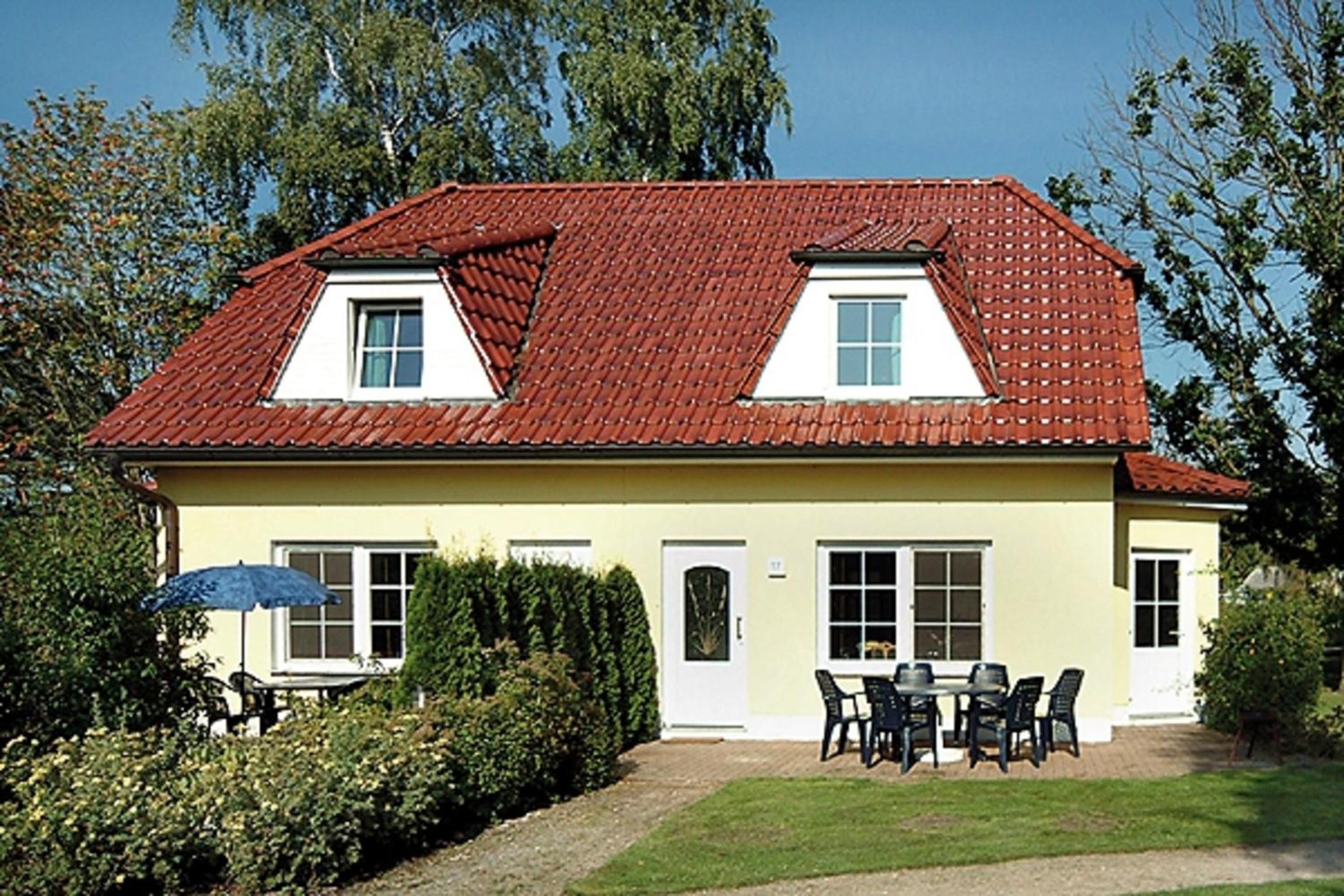Am Deich 08 en Zingst — building
