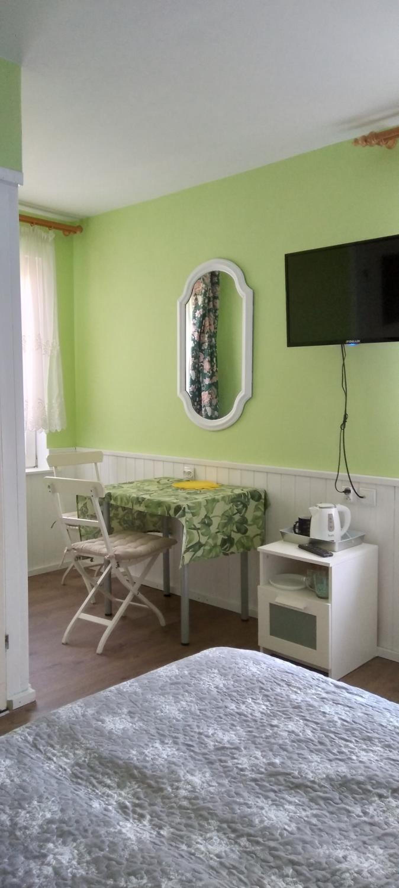 Photo 6