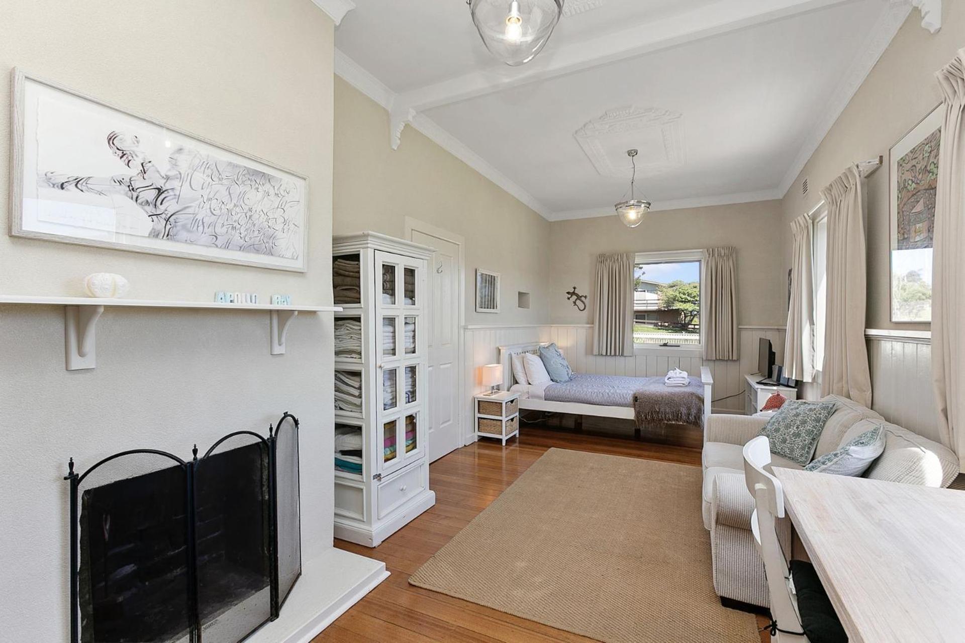 The White House Prime Location and Oozing Character