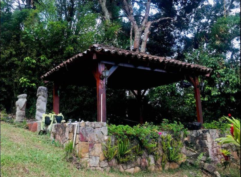Increíble finca en felidia
