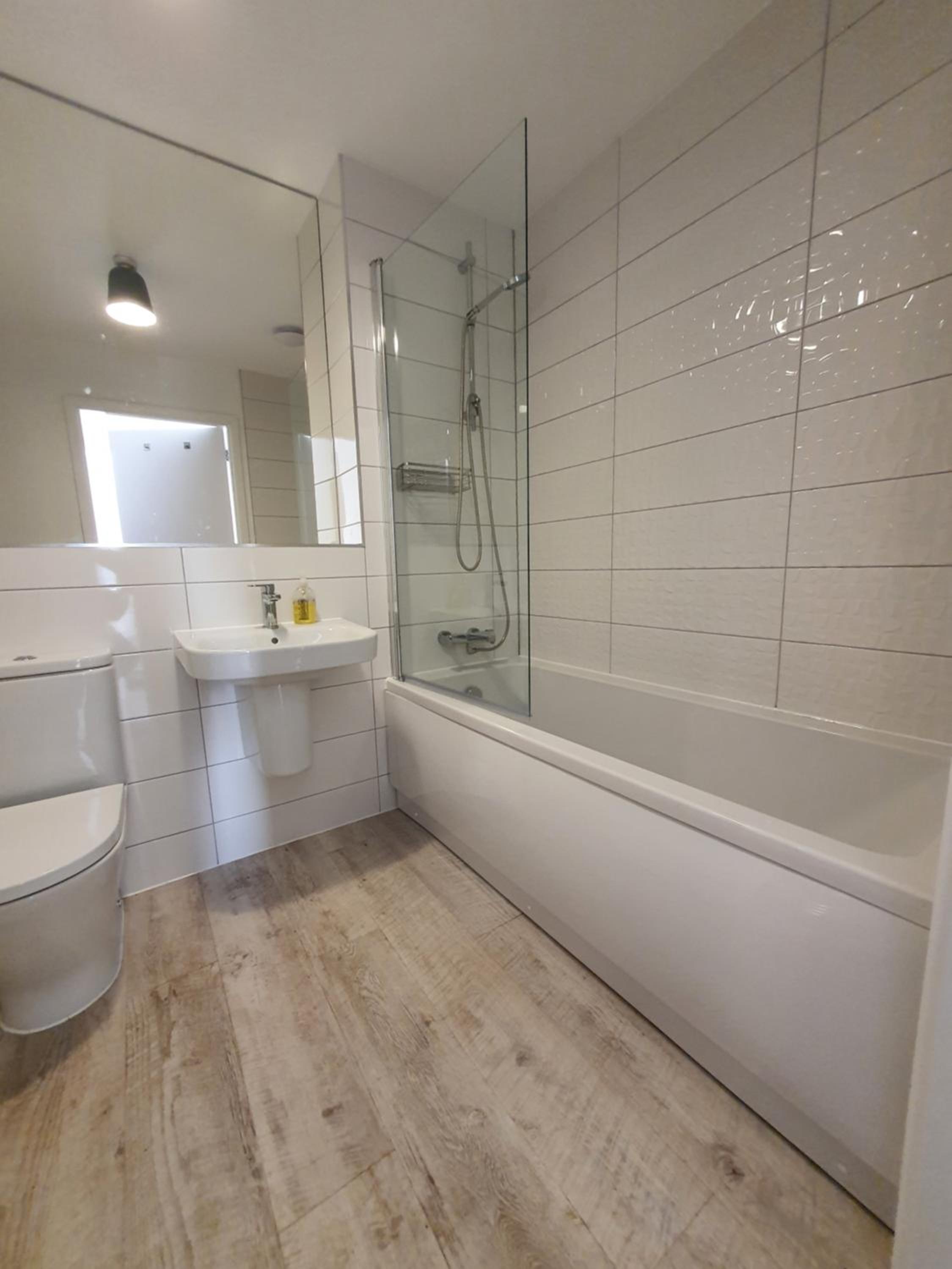 Lovely home close to City Center & Rail Station view 5