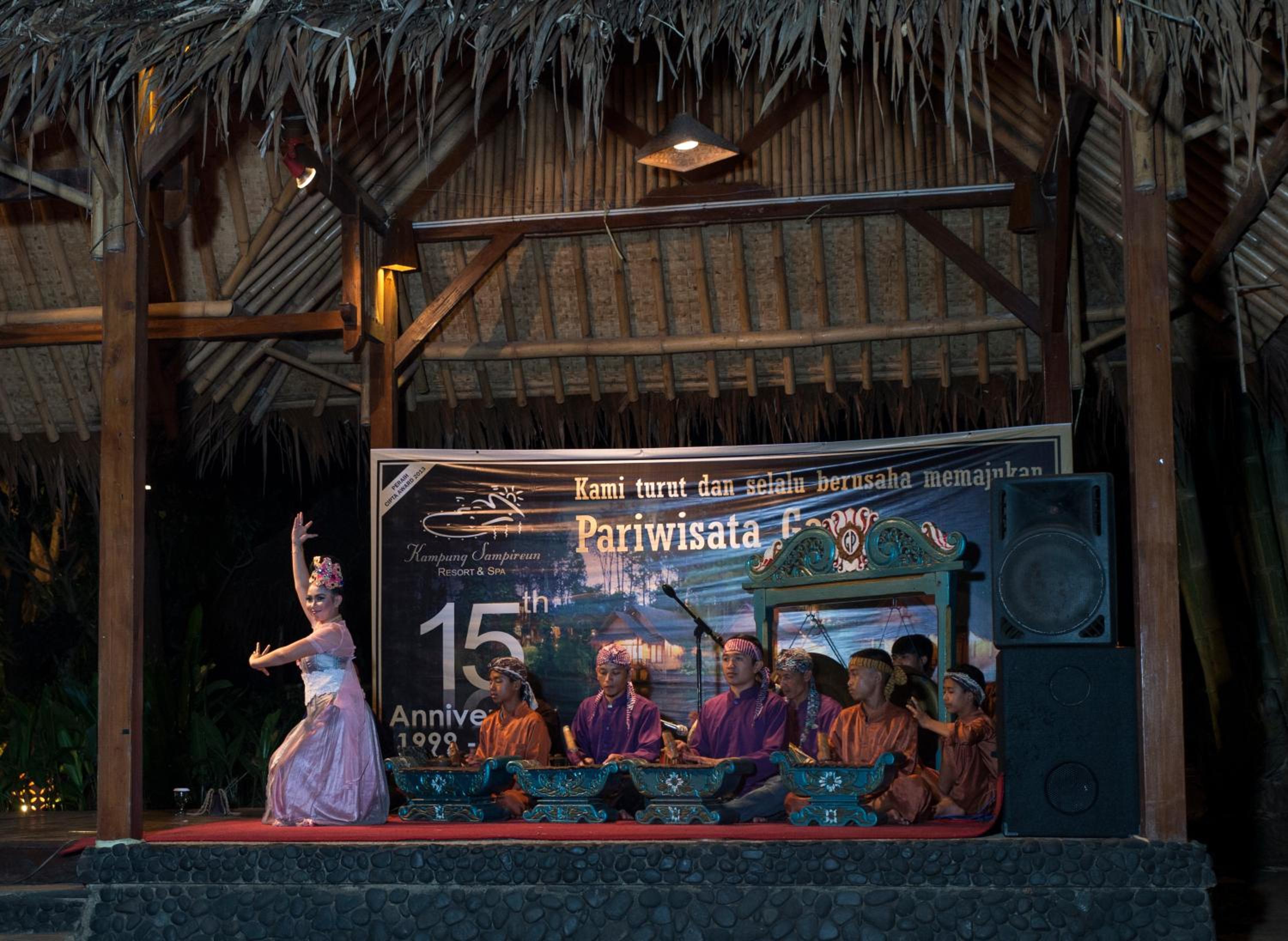 Kampung Sampireun Resort & Spa