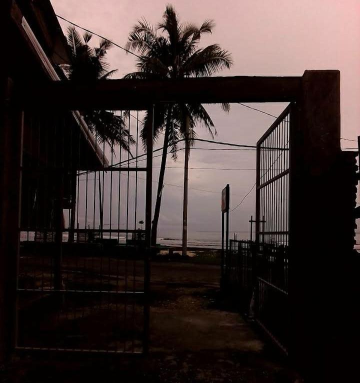 Sapu Nyapah Losmen Syariah Tanjung Setia, Biha - 21