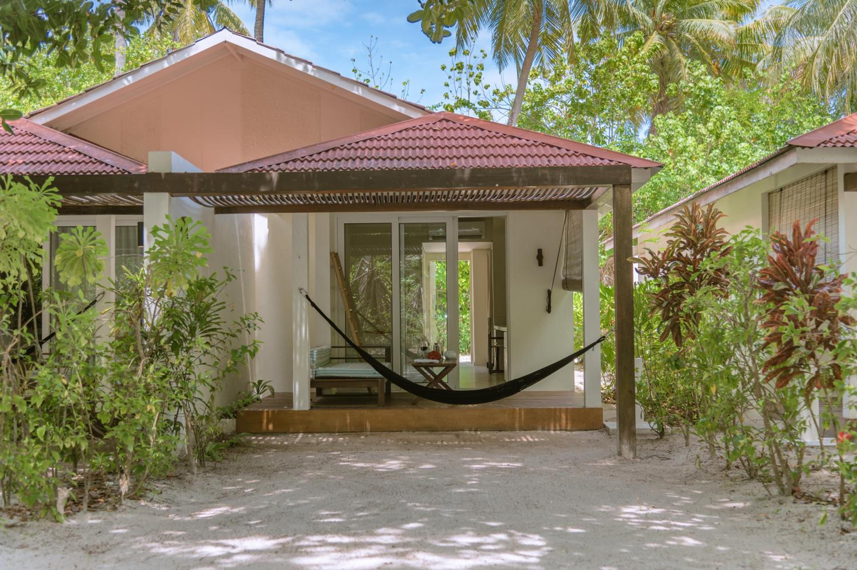 Holiday Inn Resort Kandooma Maldives - Kids Stay & Eat Free and Free Roundtrip Speed Boat for a minimum 4 nights stay — photo 78