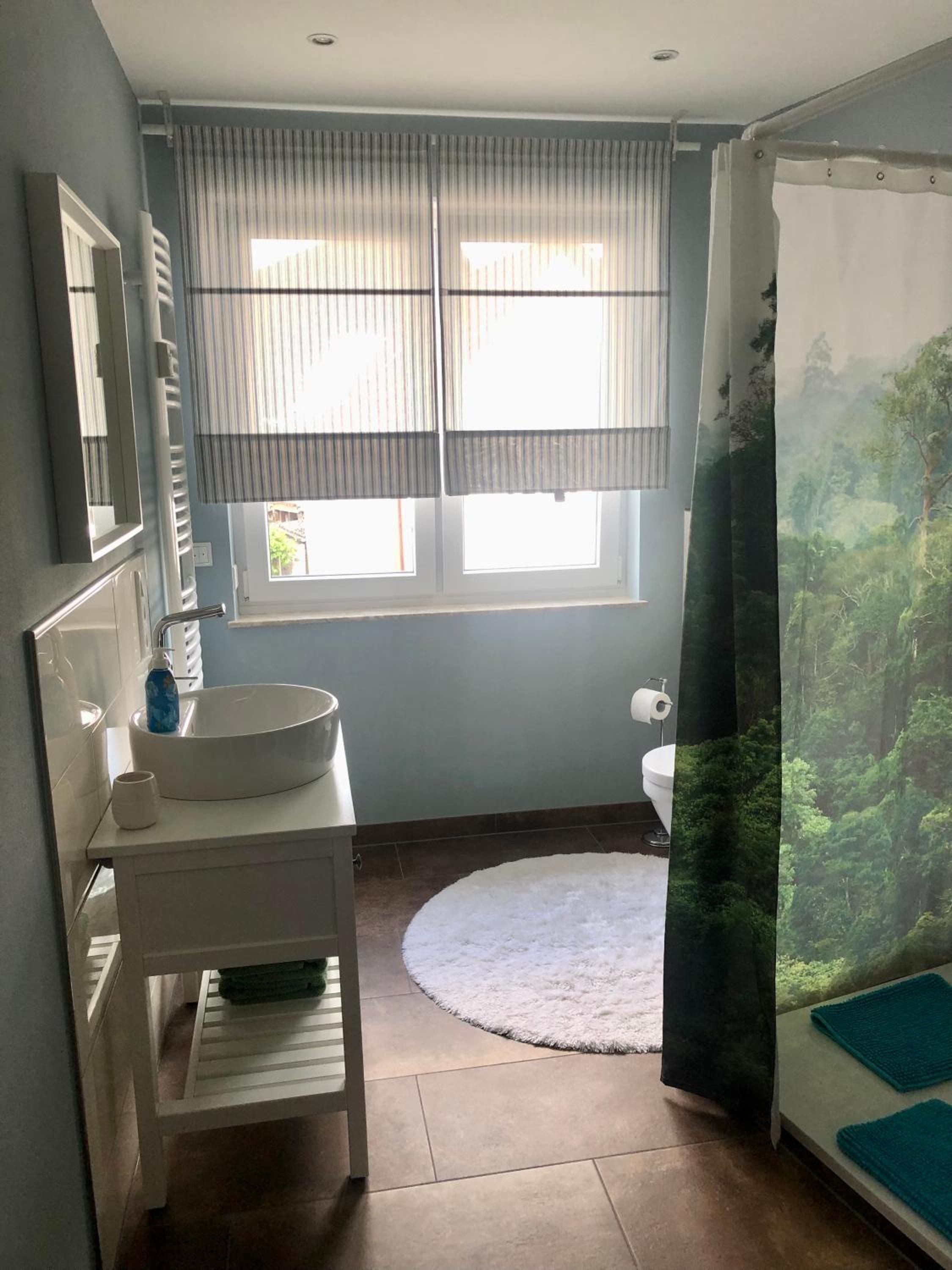 Emmerglück Lügde en Lügde — bathroom