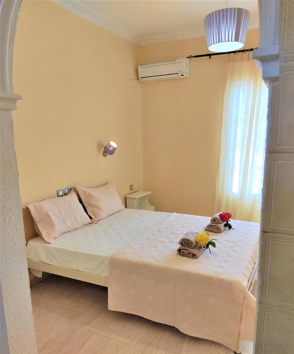 Jo-Annes Apartments view 3