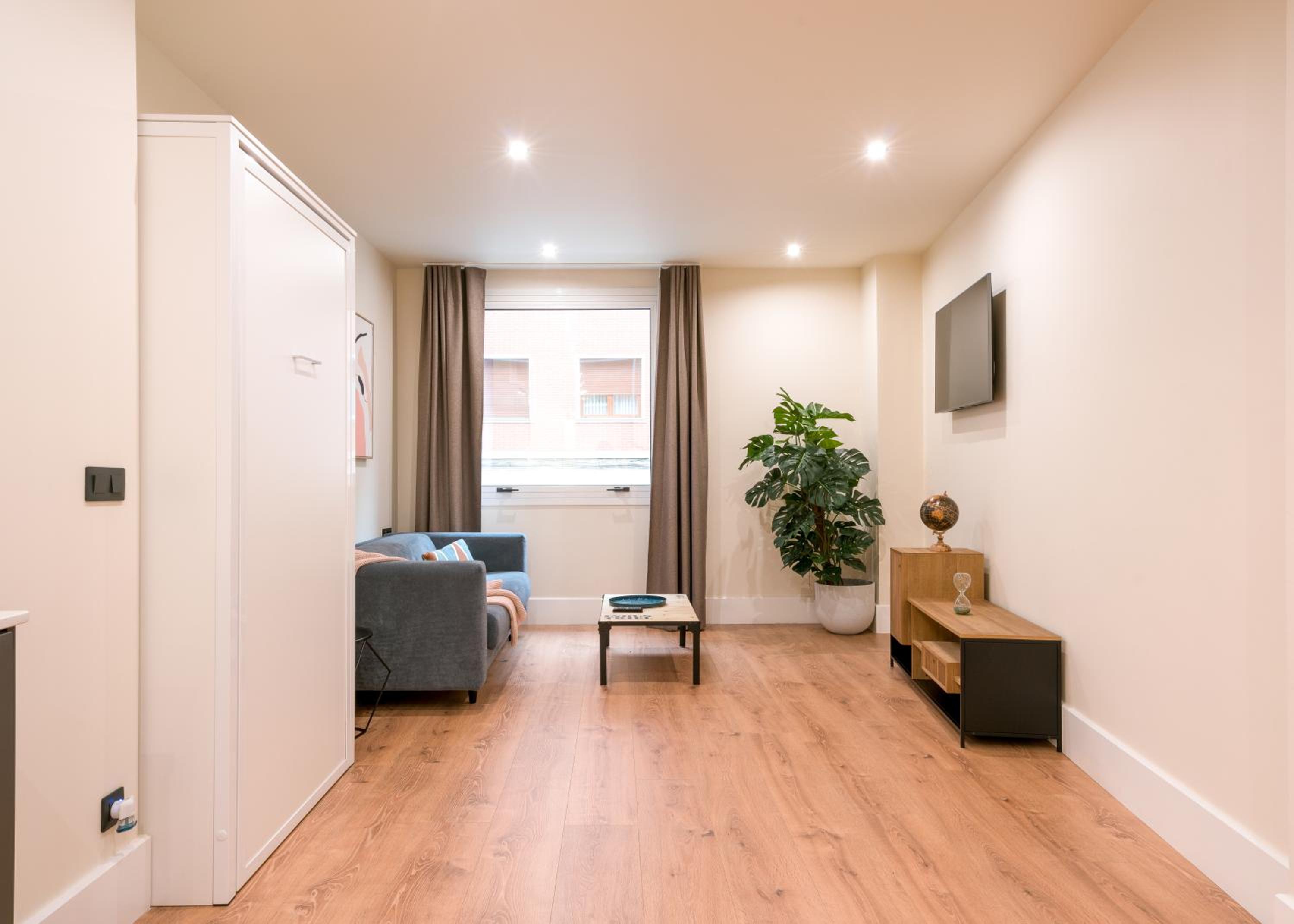 BILBAO RIVERSIDE by STAYNN APARTMENTS