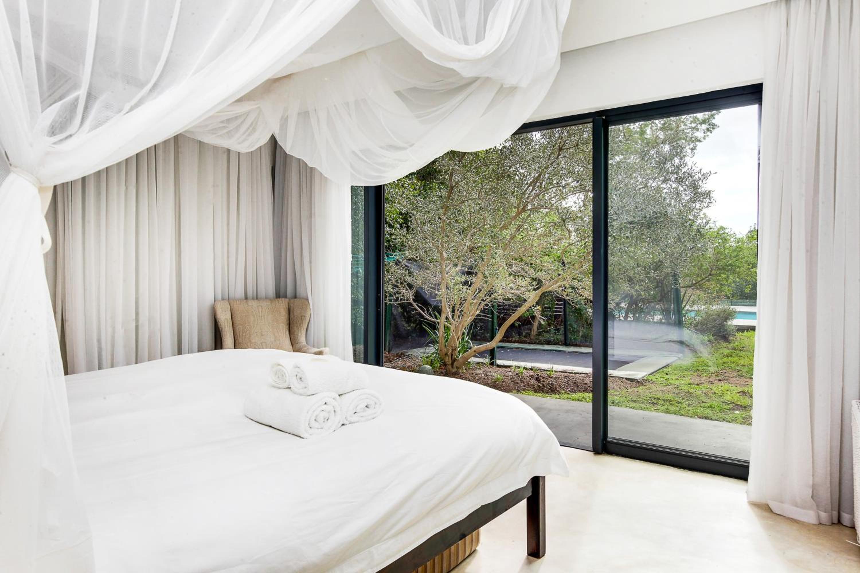 Solar-Powered Table Mountain Retreat