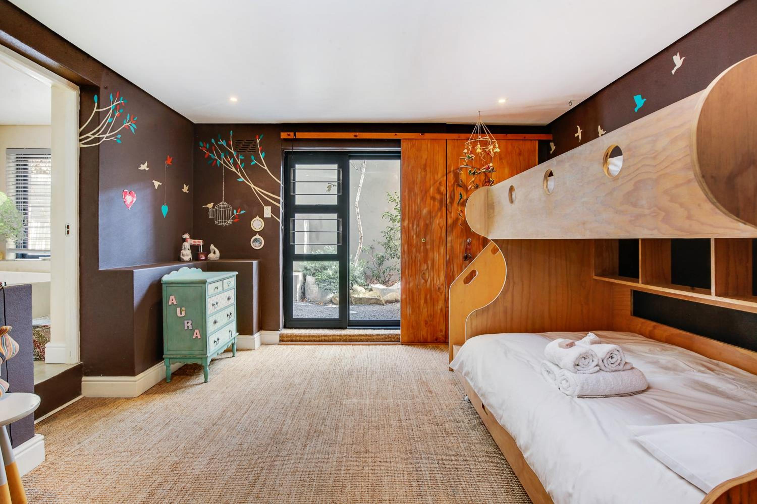 Solar-Powered Table Mountain Retreat