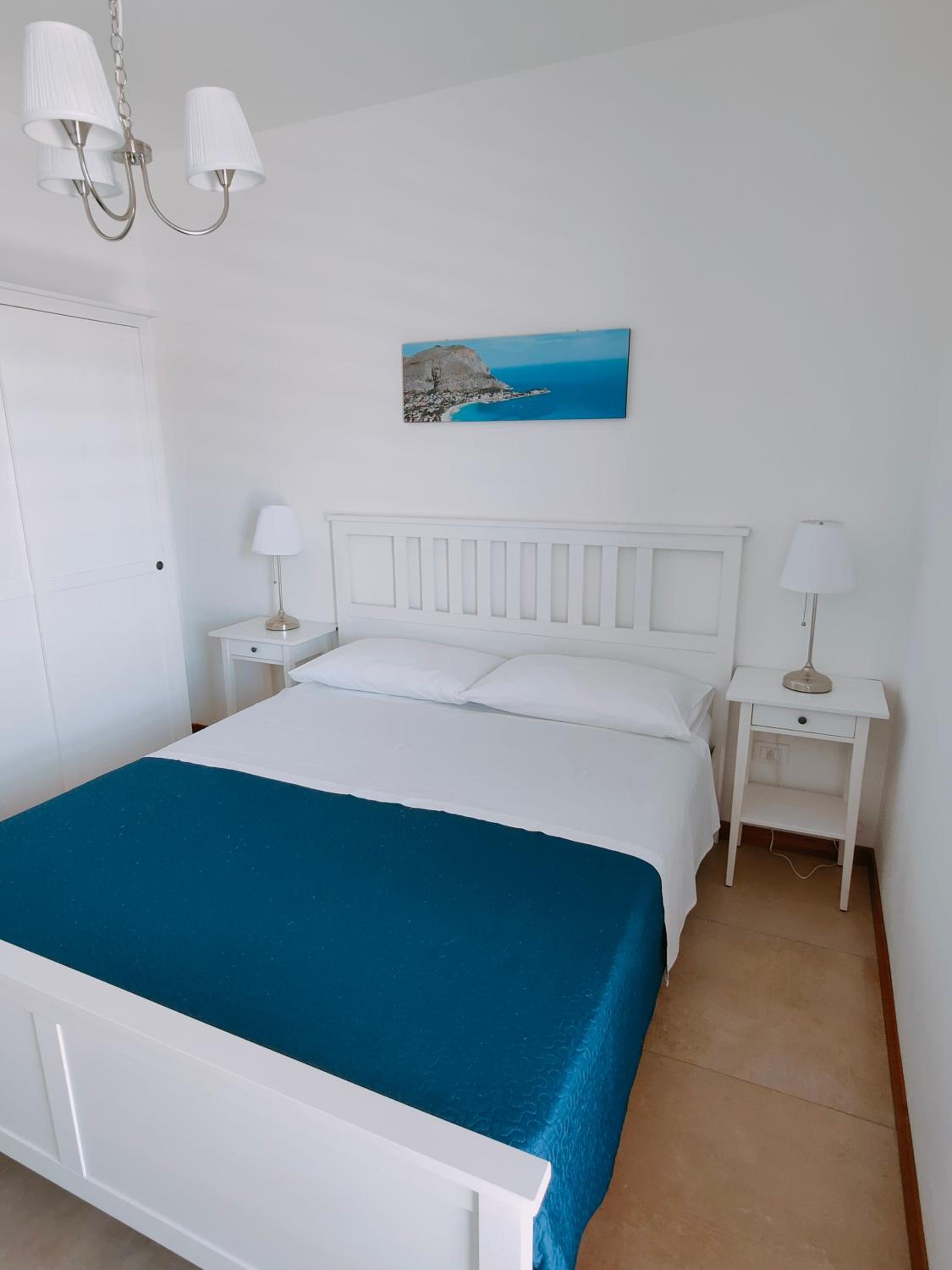 Mondello Sabrina Apartments